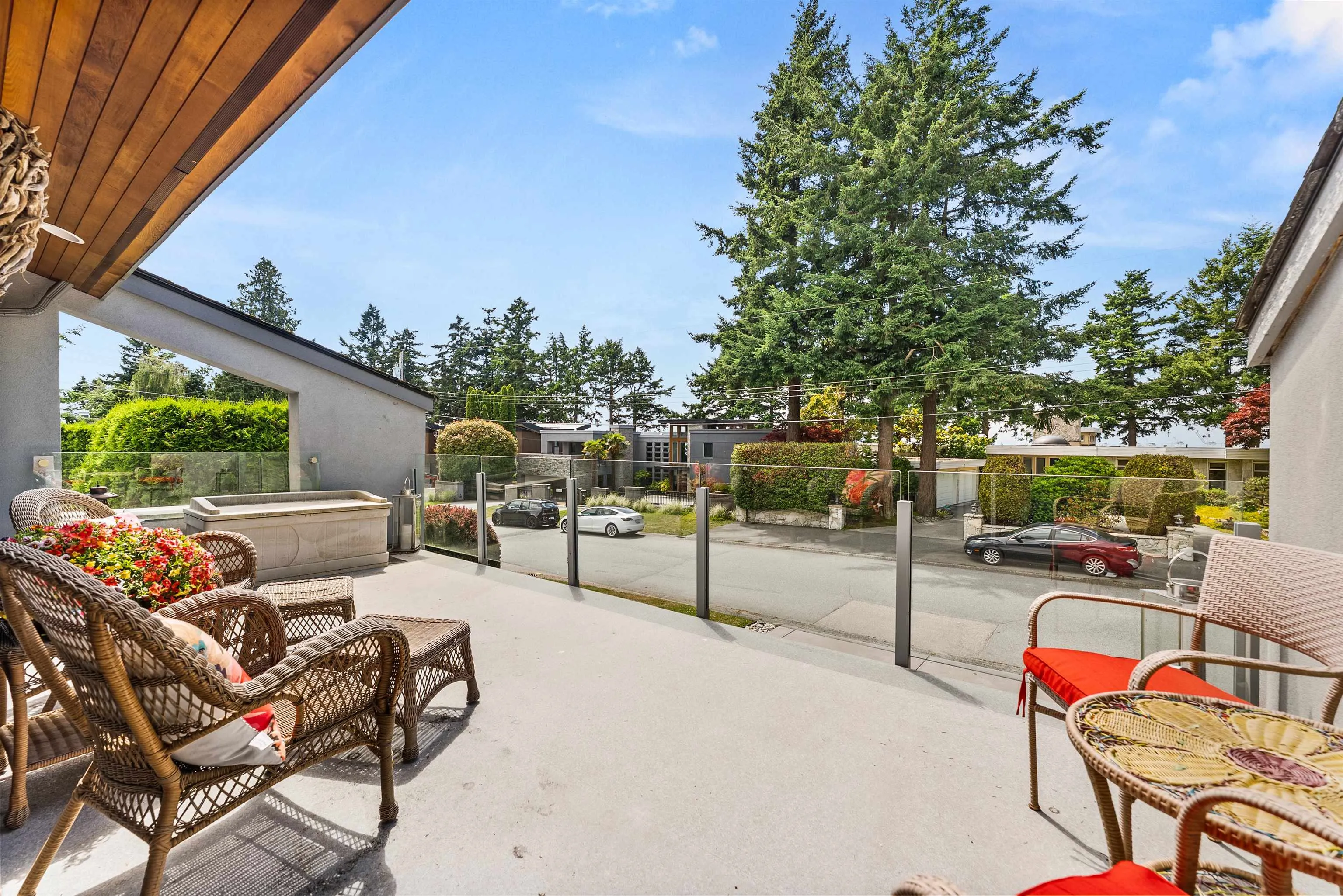 1110 Pacific Drive