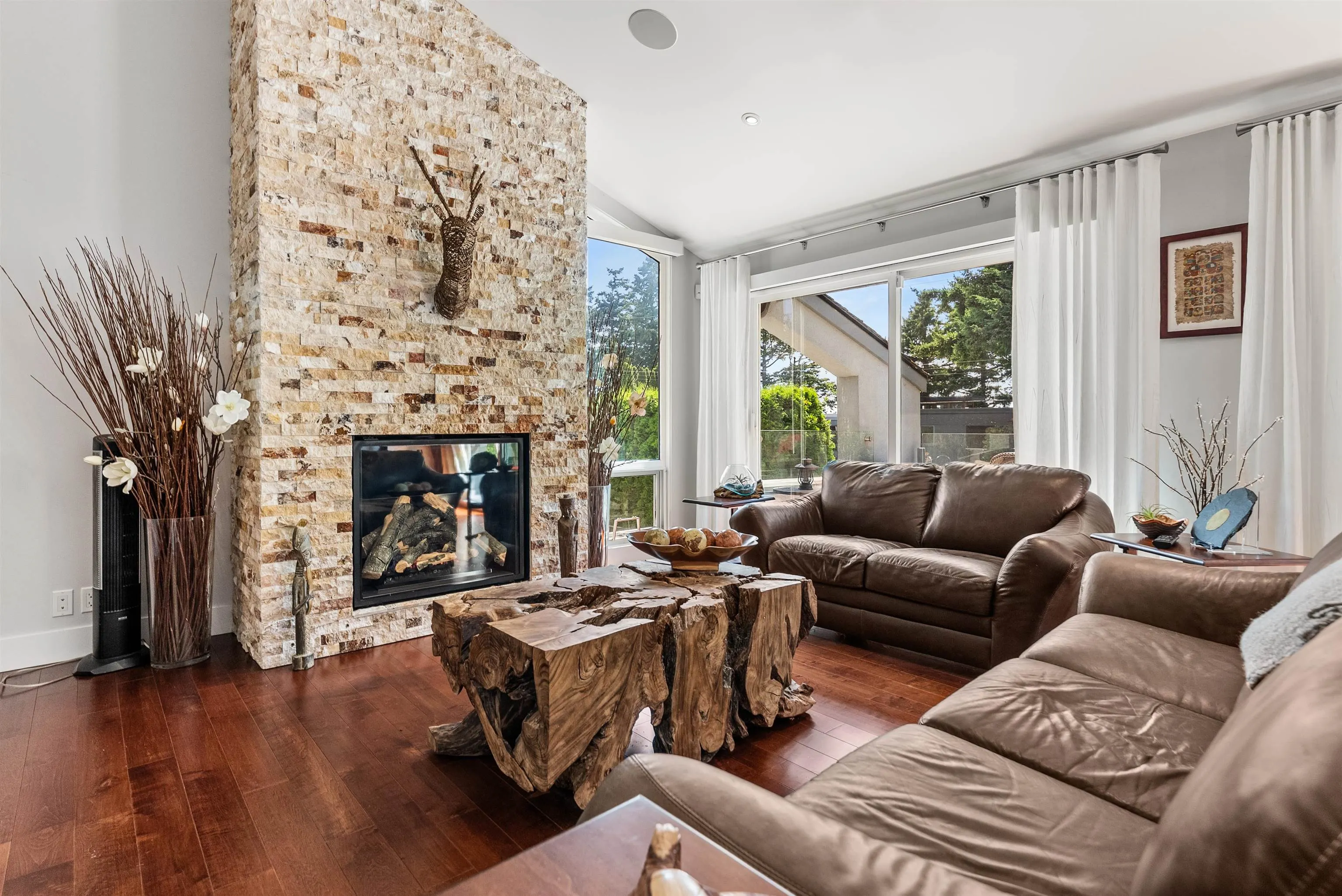 1110 Pacific Drive