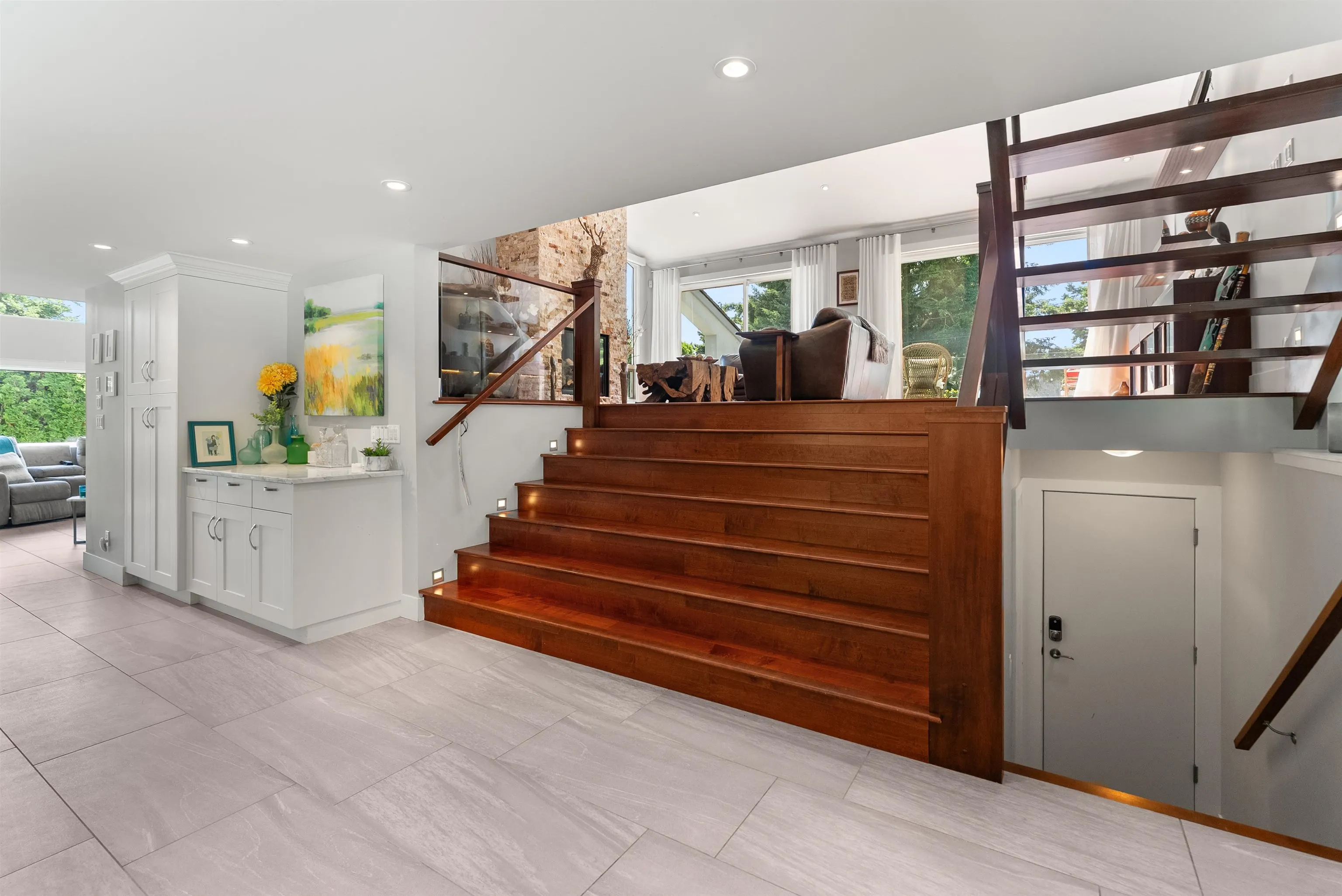 1110 Pacific Drive