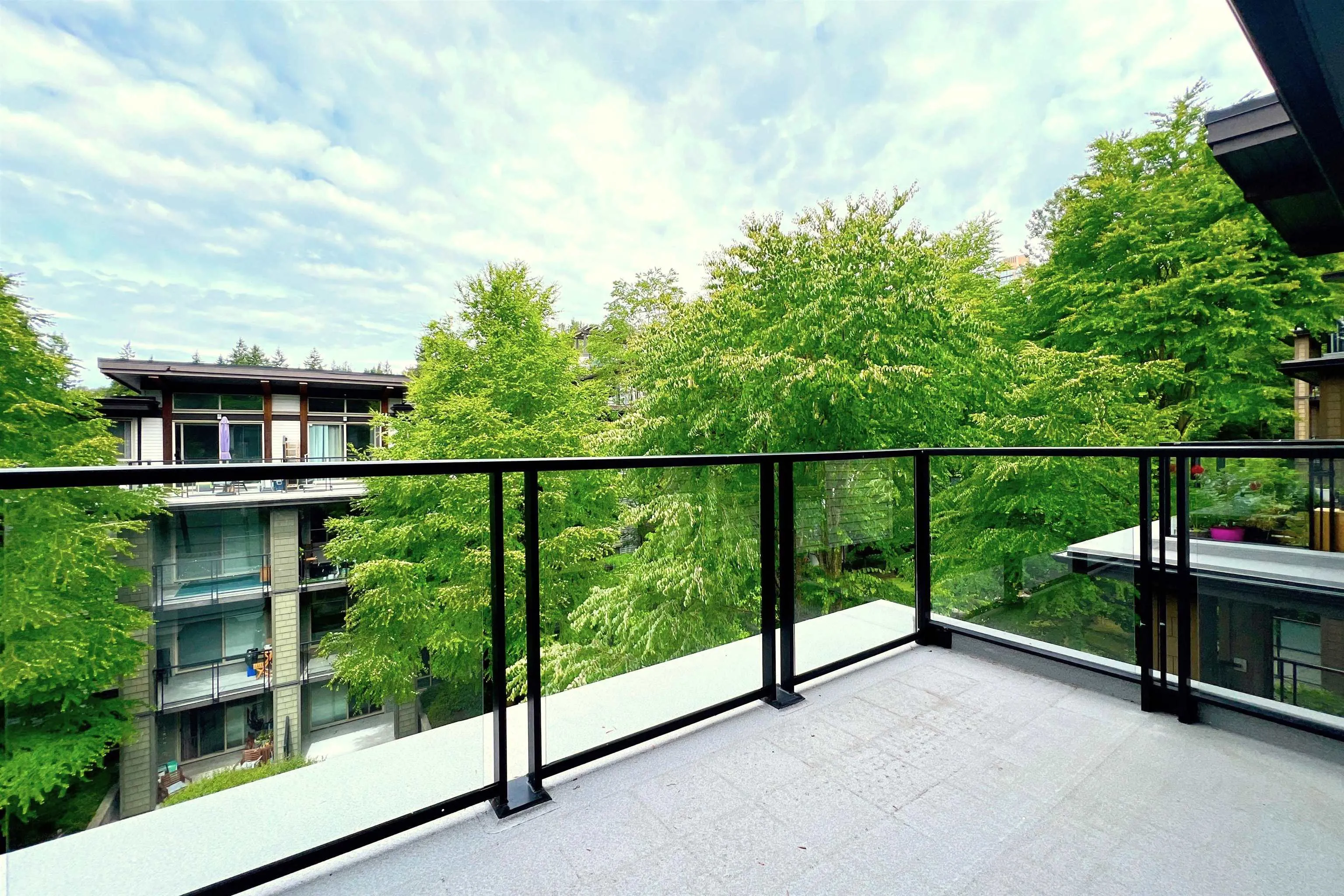 405 7488 Byrnepark Walk