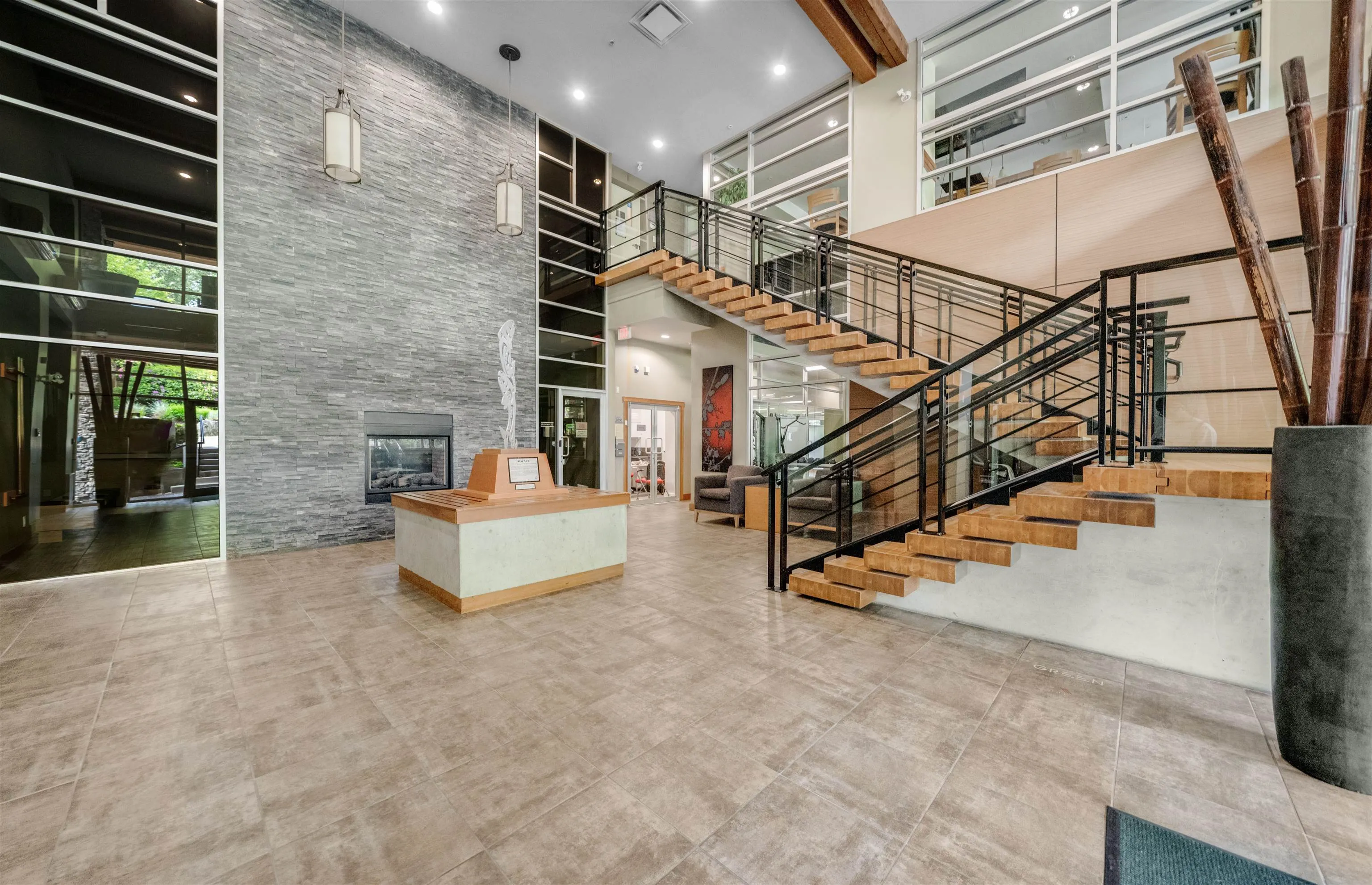 405 7488 Byrnepark Walk