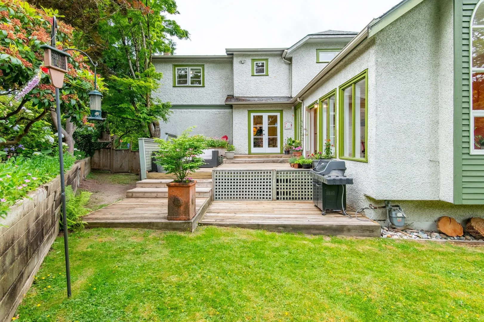 2998 W 24th Avenue