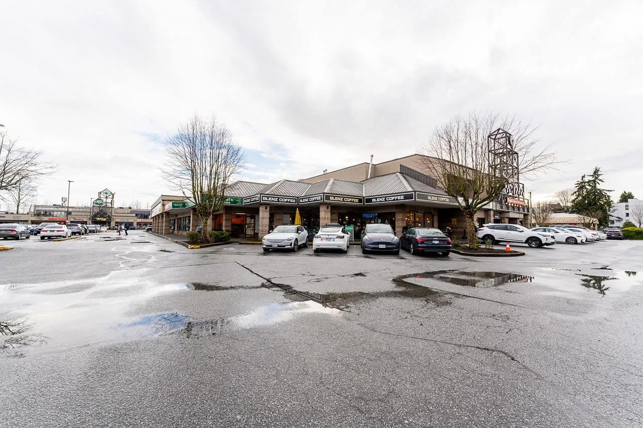 11 9051 Blundell Road