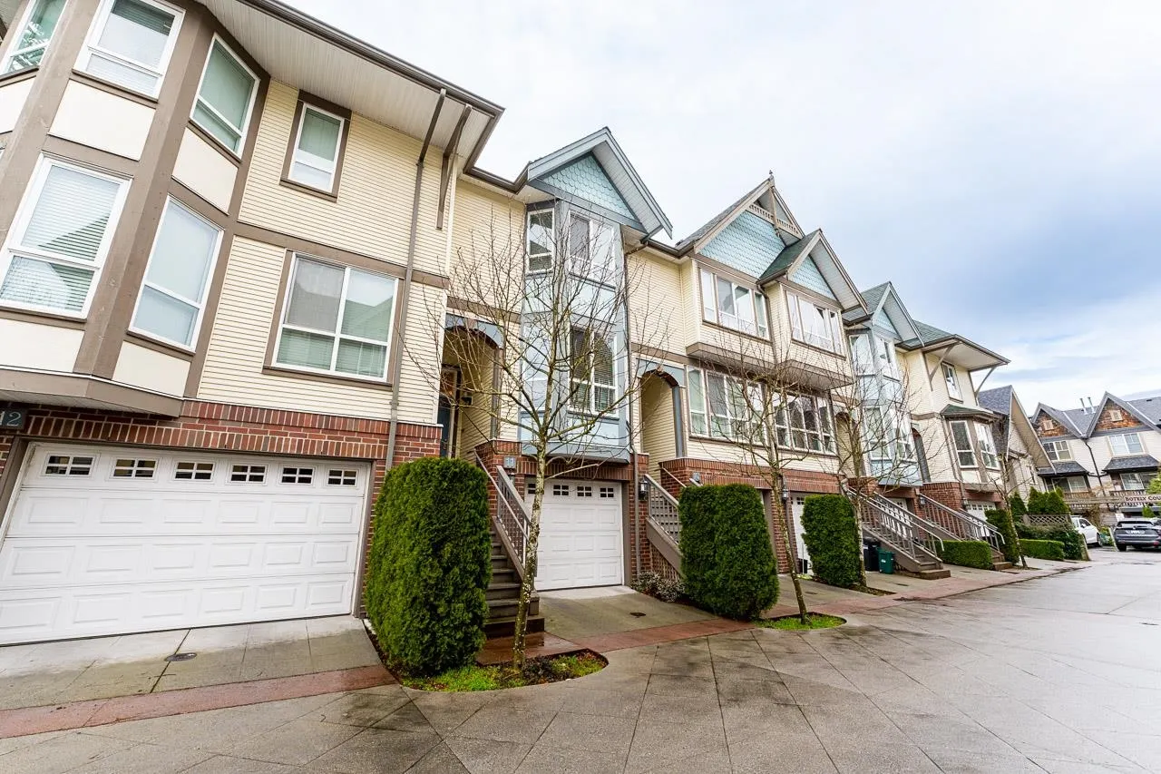 11 9051 Blundell Road