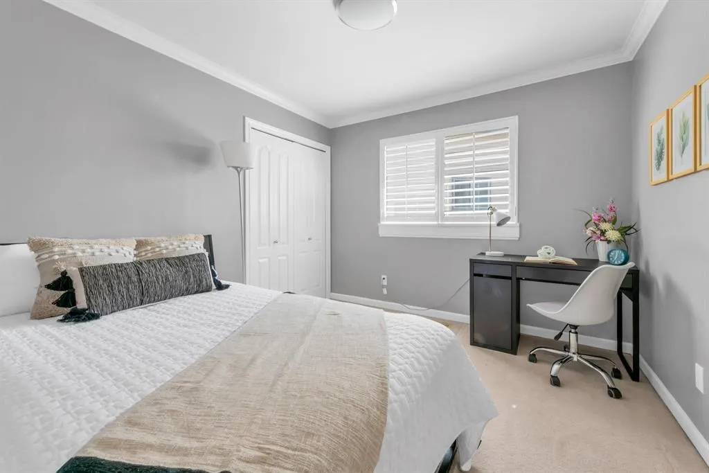 10 Cedarwood Court