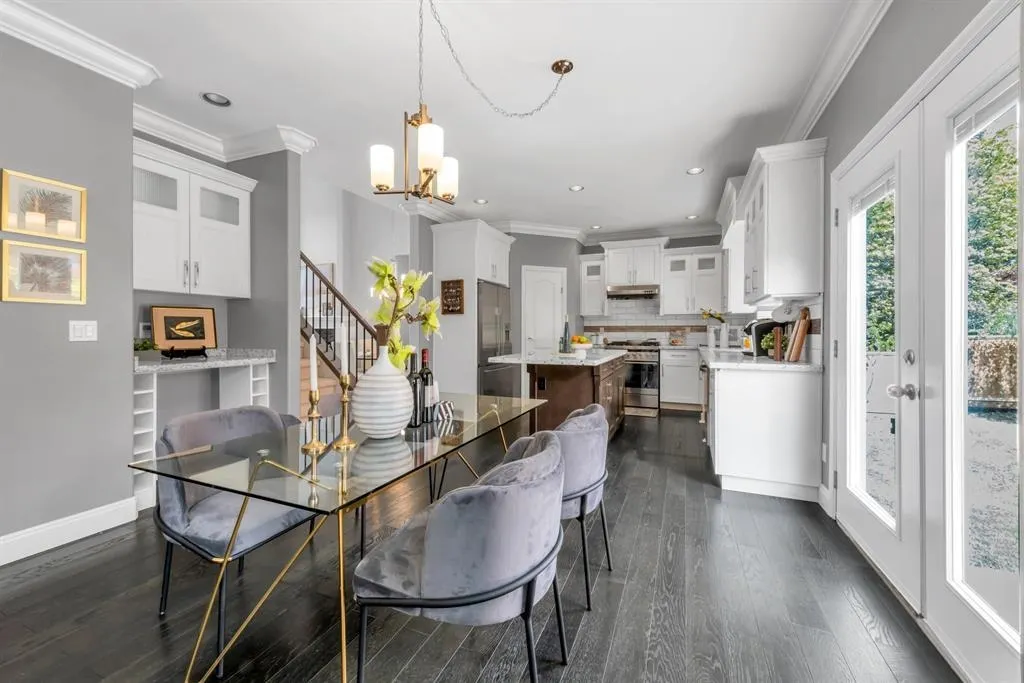 10 Cedarwood Court