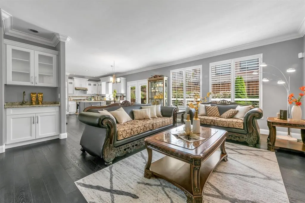 10 Cedarwood Court