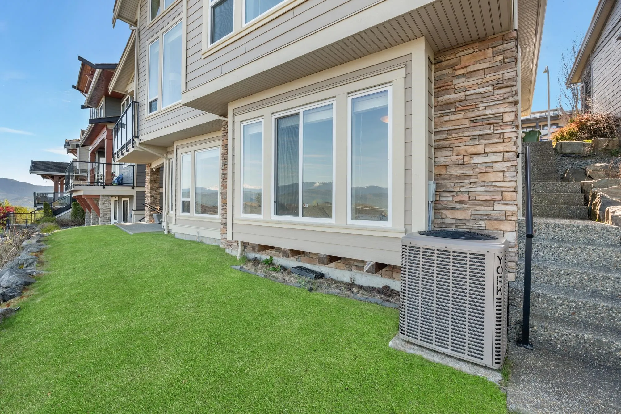 2722 Eagle Mountain Drive