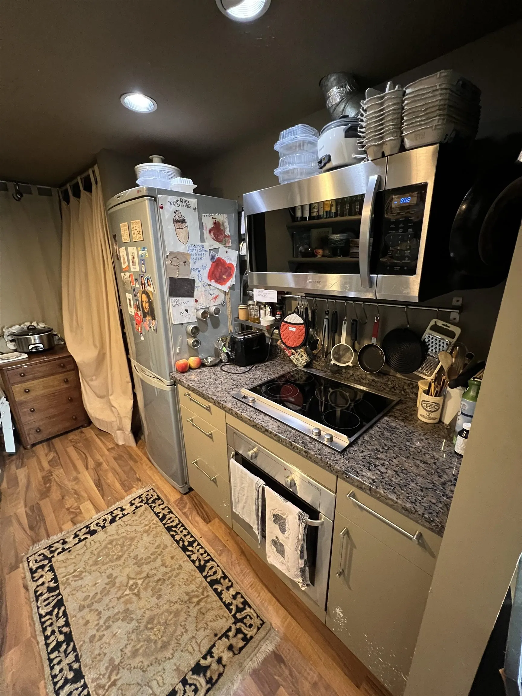 404 1551 Mariner Walk