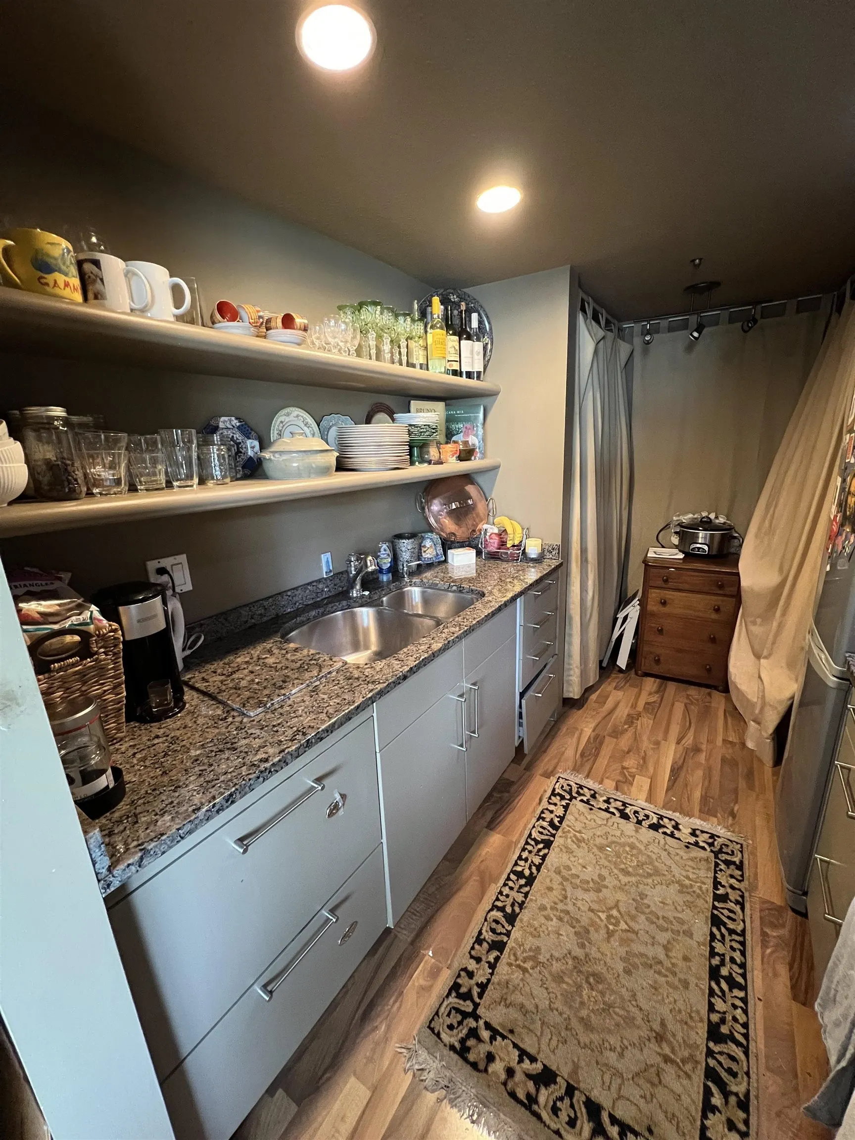 404 1551 Mariner Walk