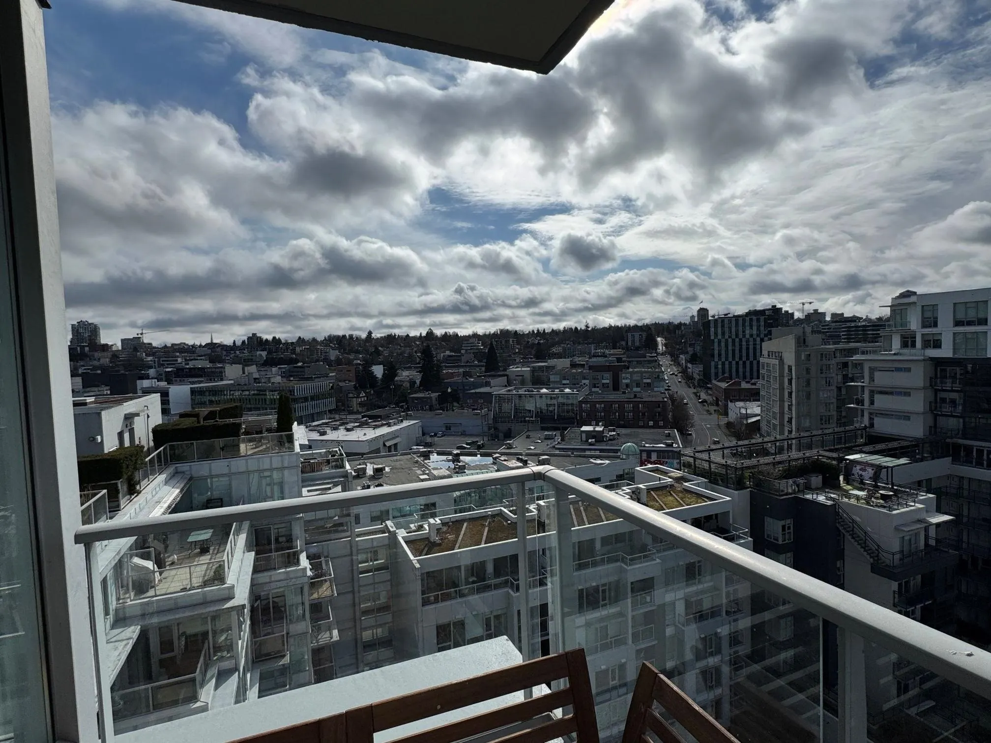 1506 1833 Crowe Street