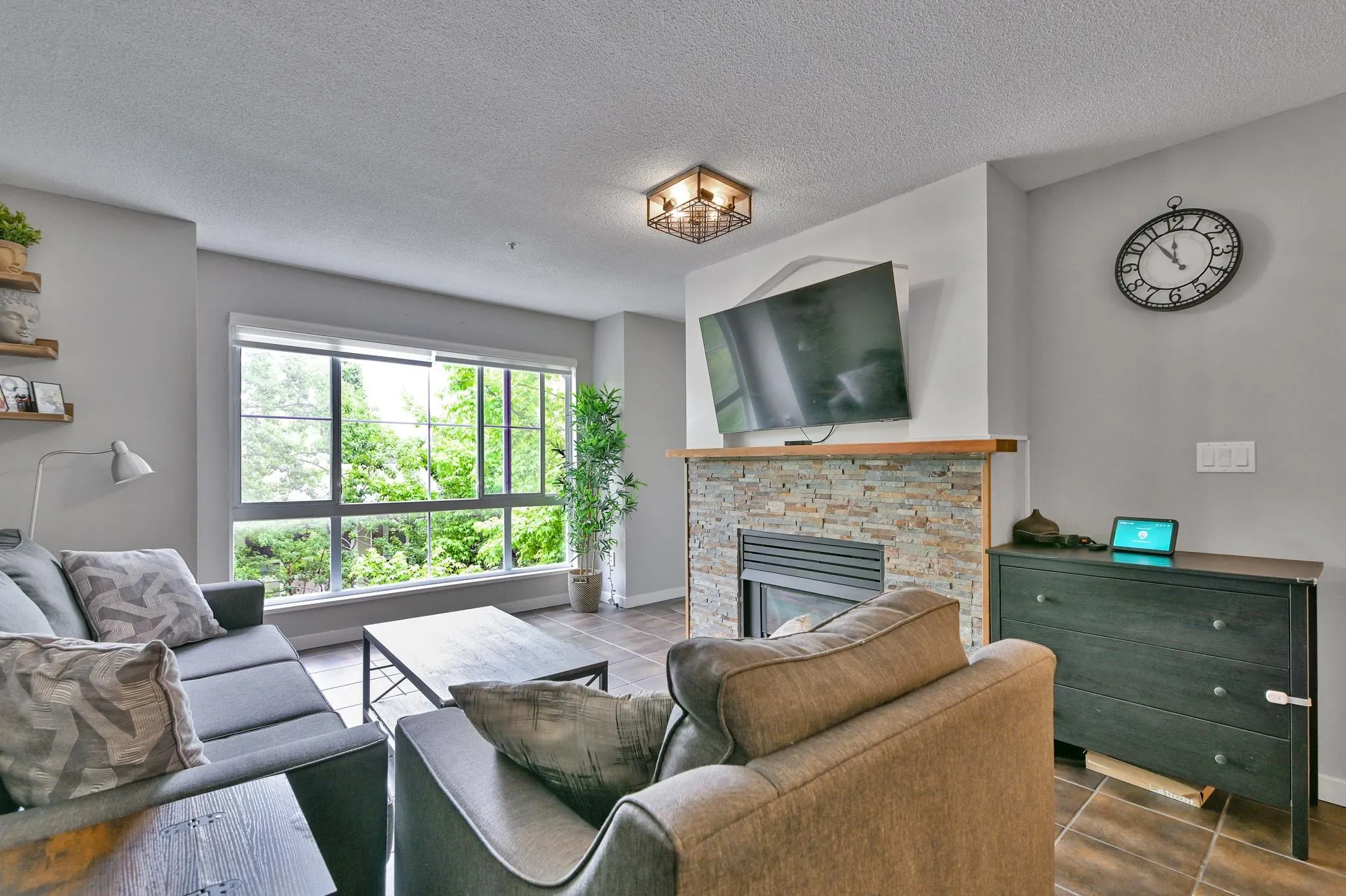 230 19528 Fraser Highway