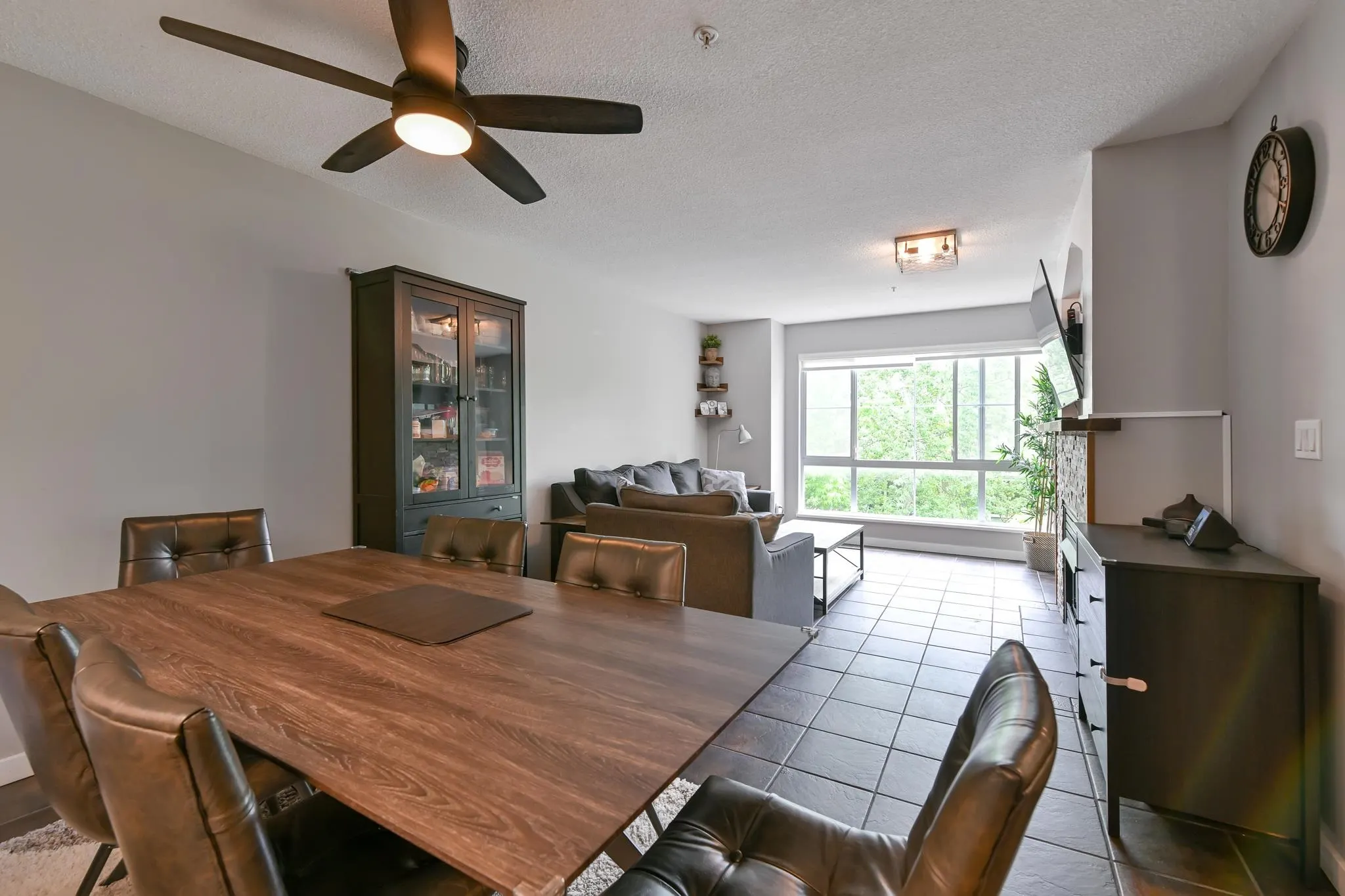 230 19528 Fraser Highway
