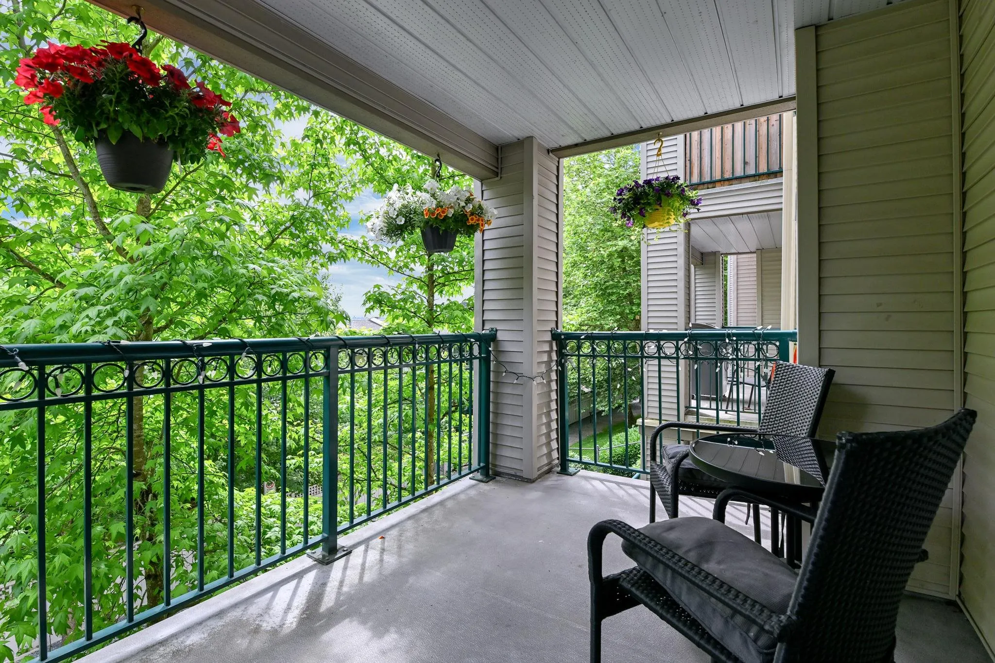 230 19528 Fraser Highway