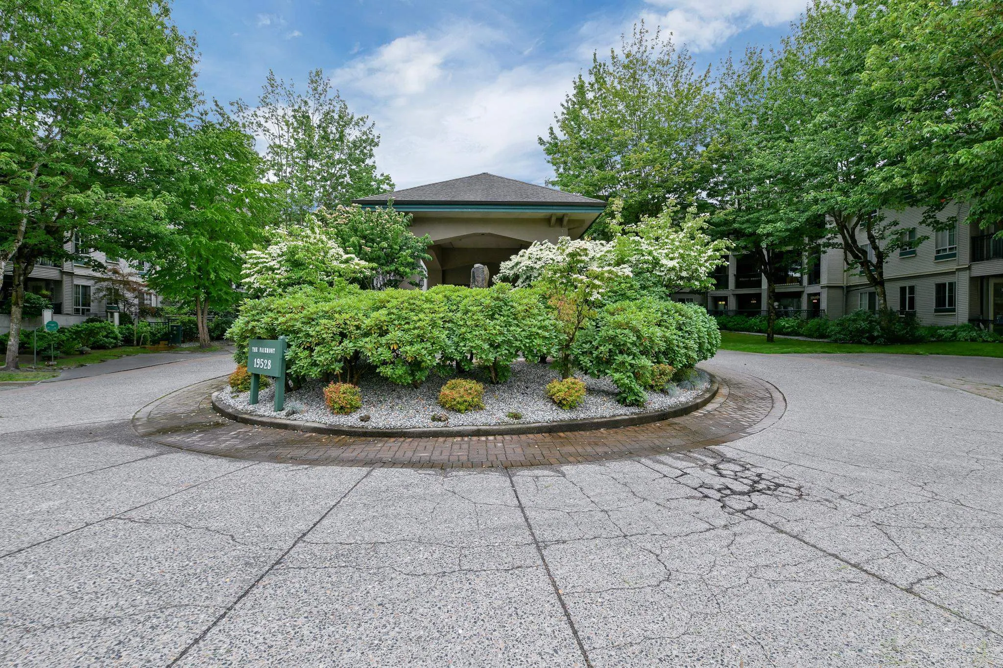 230 19528 Fraser Highway