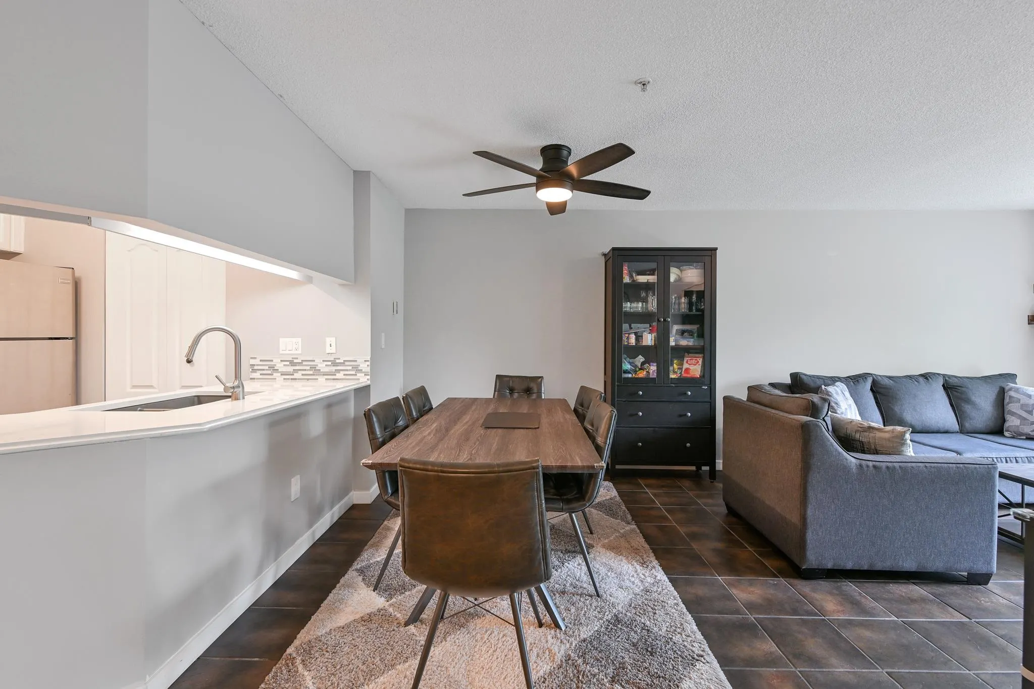 230 19528 Fraser Highway
