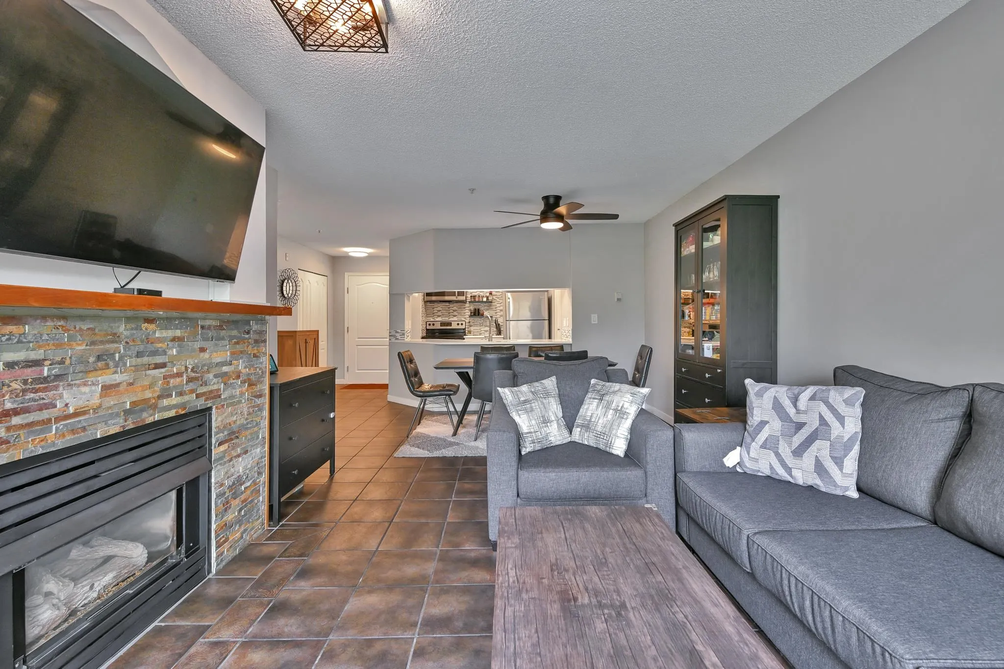 230 19528 Fraser Highway