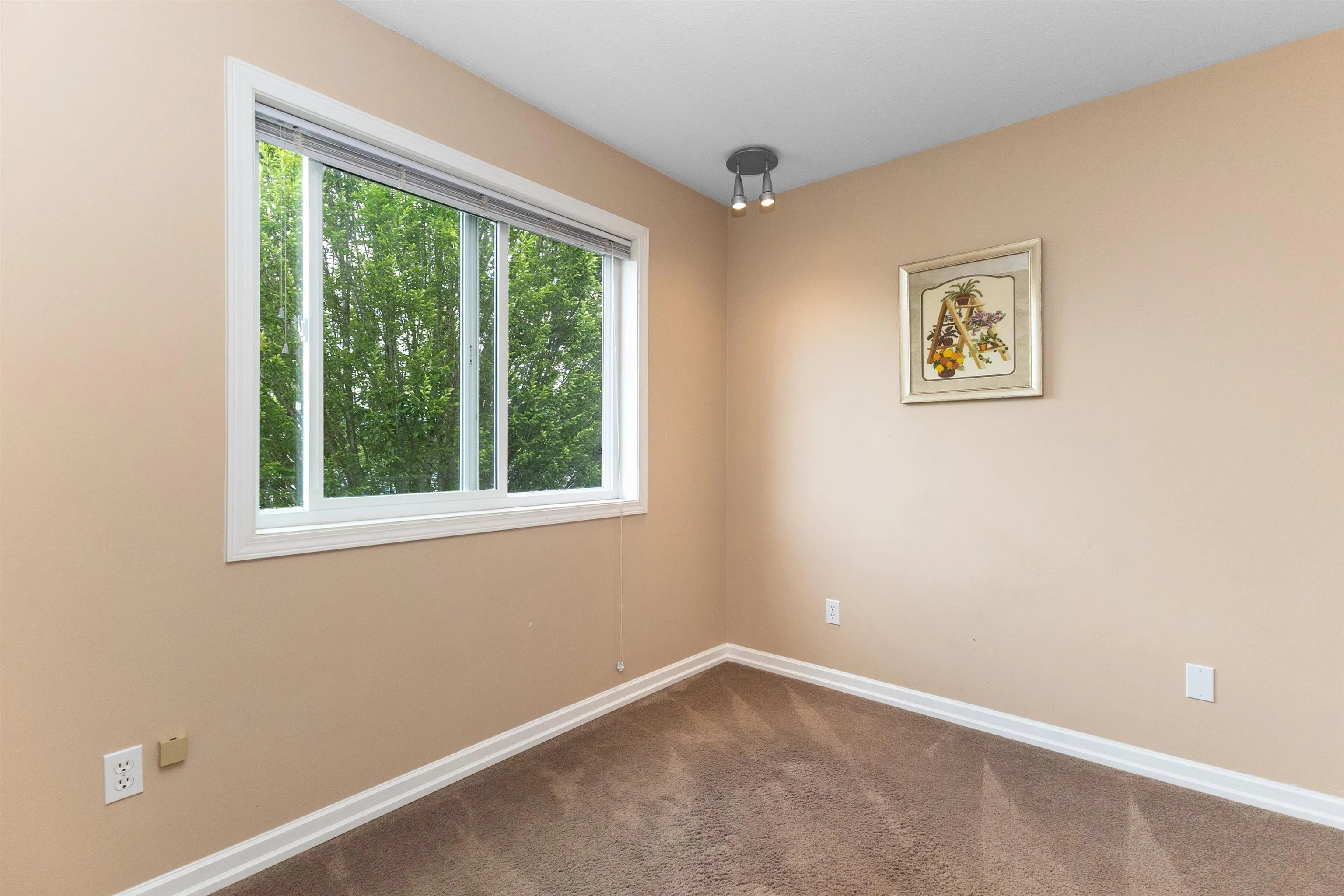 34654 Dunsmuir Court