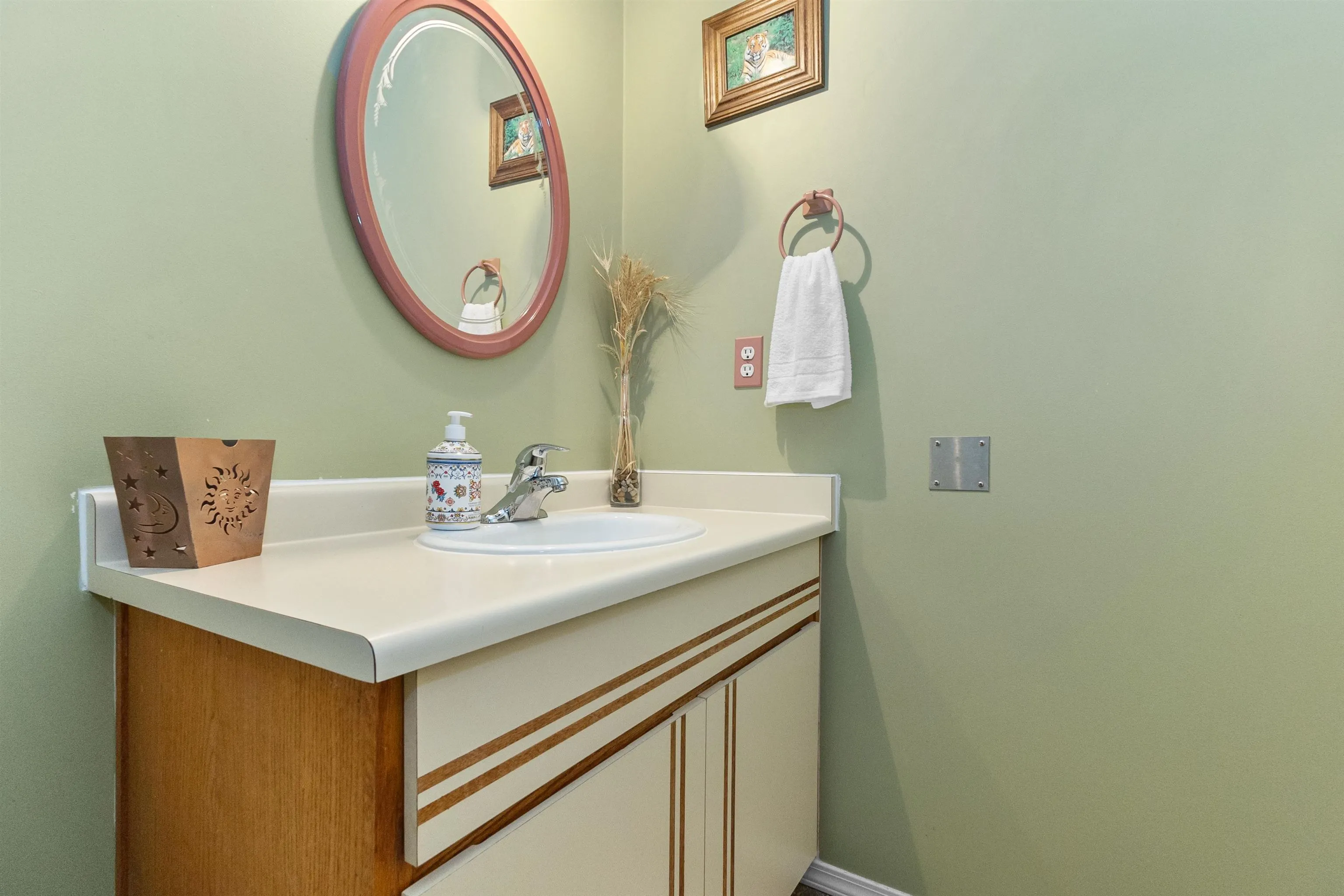 34654 Dunsmuir Court