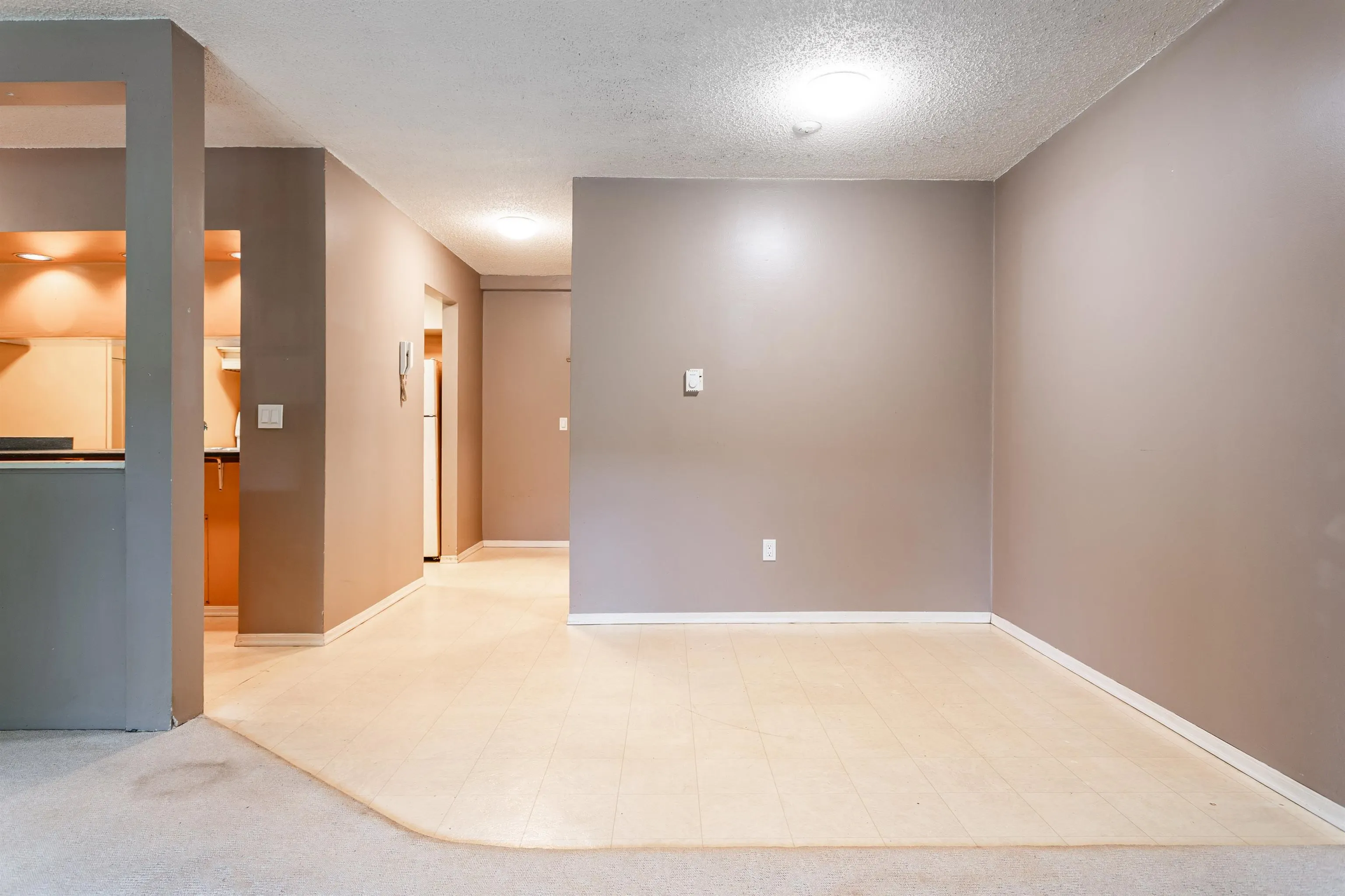 301 204 Westhill Place