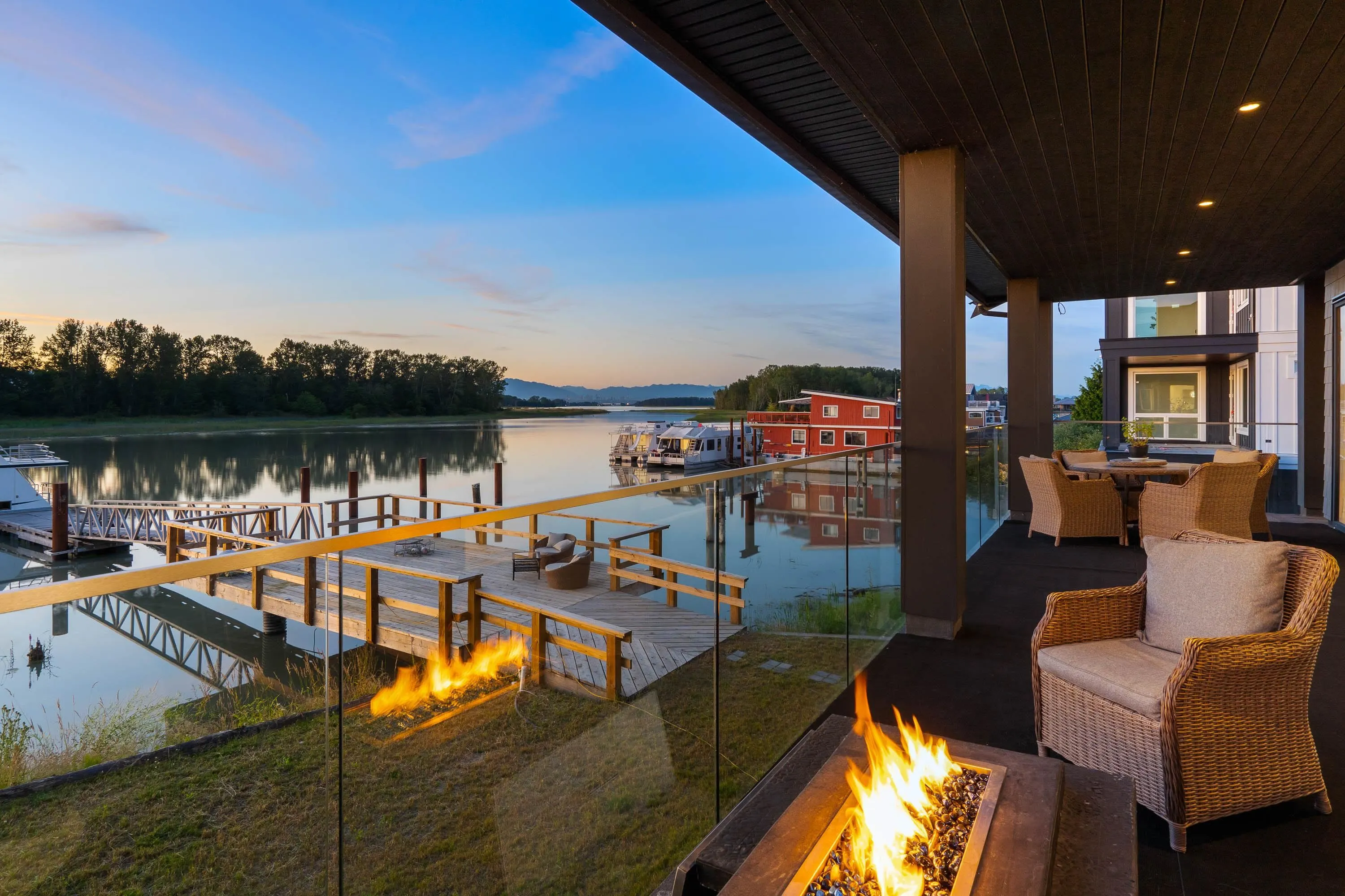 4259 W River Road