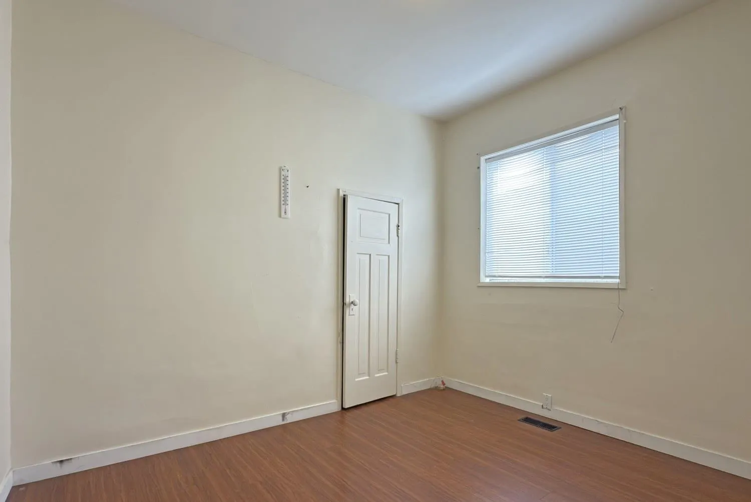 135 E 47th Avenue