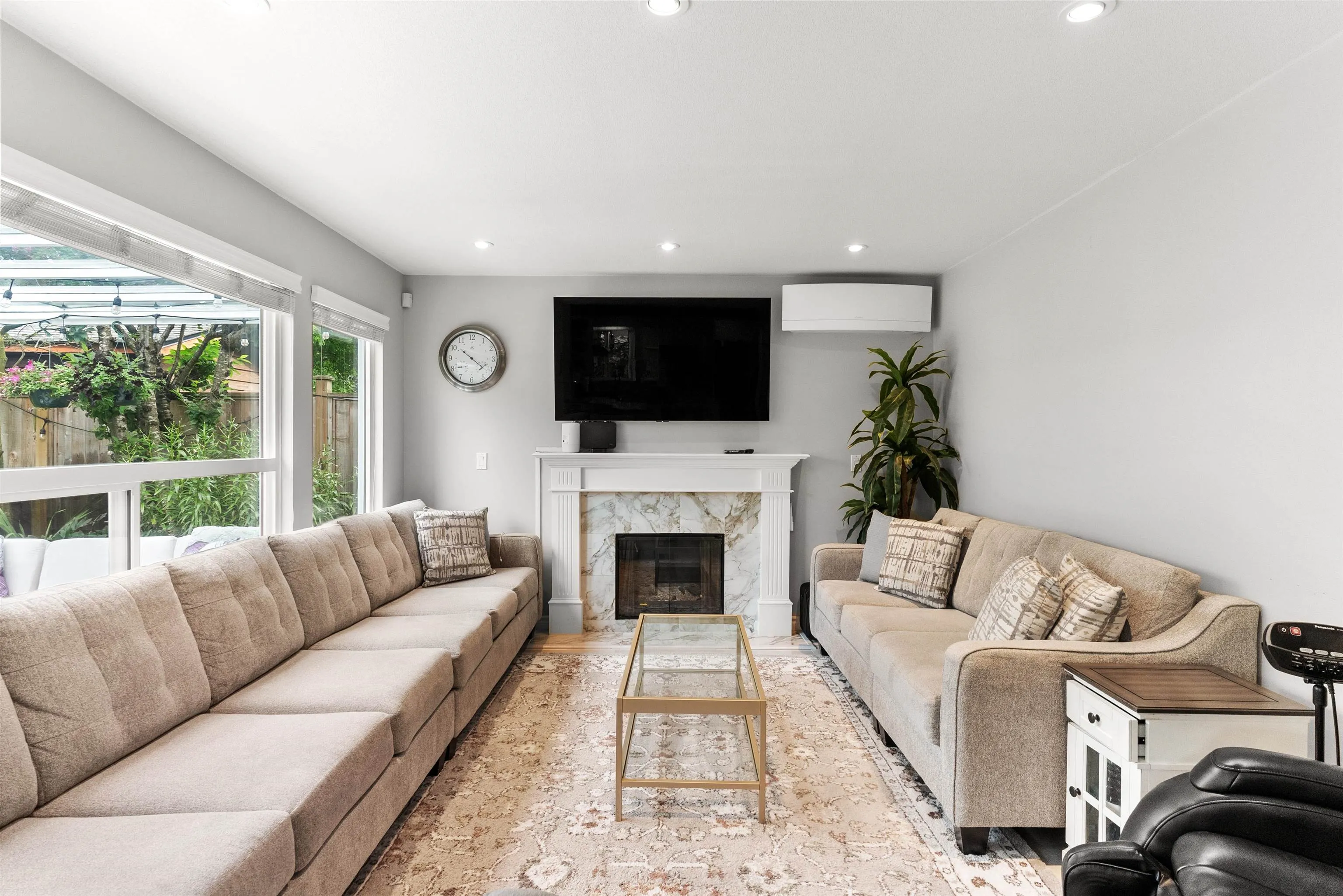 5669 Clipper Road