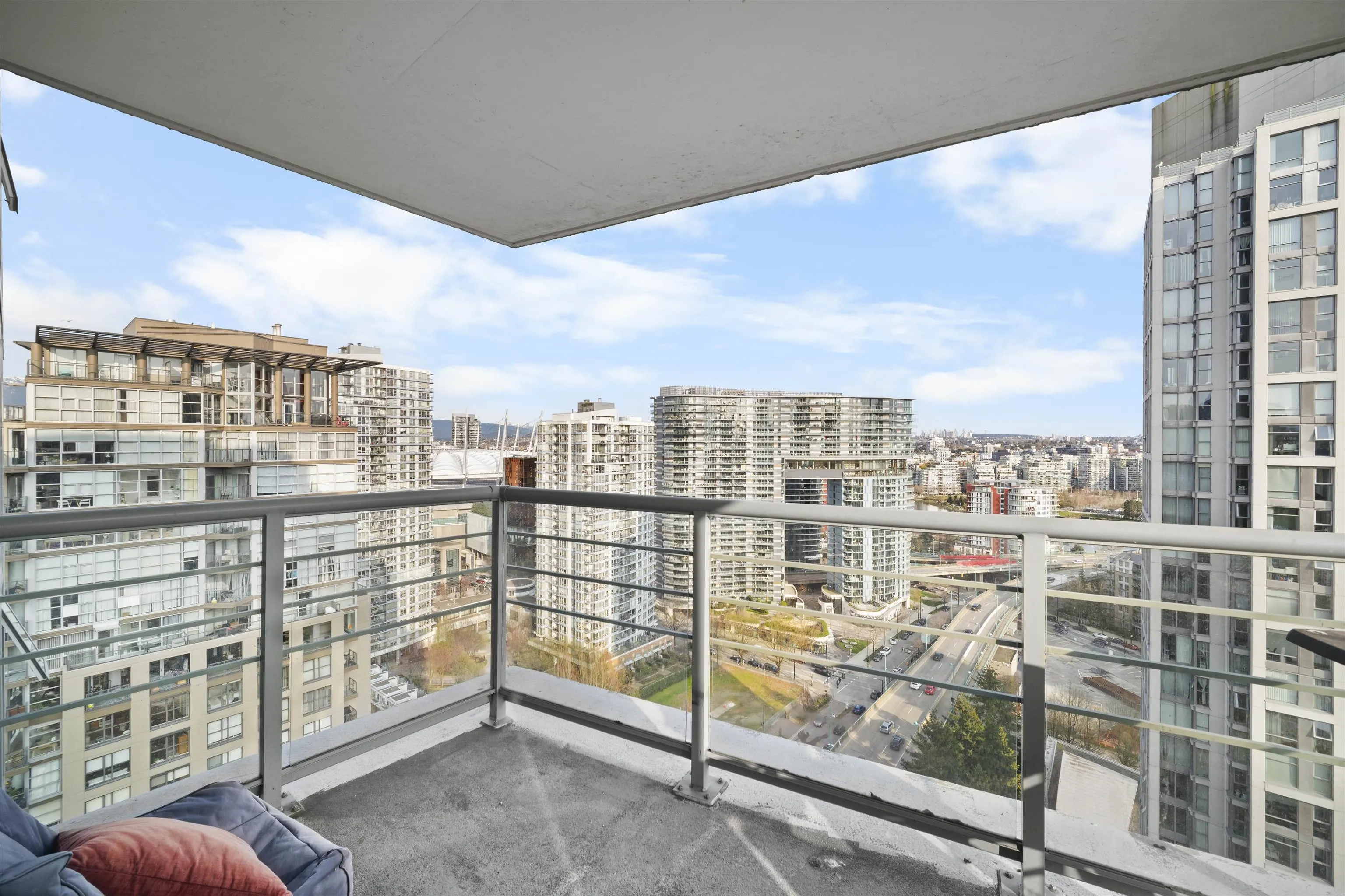 2906 1008 Cambie Street