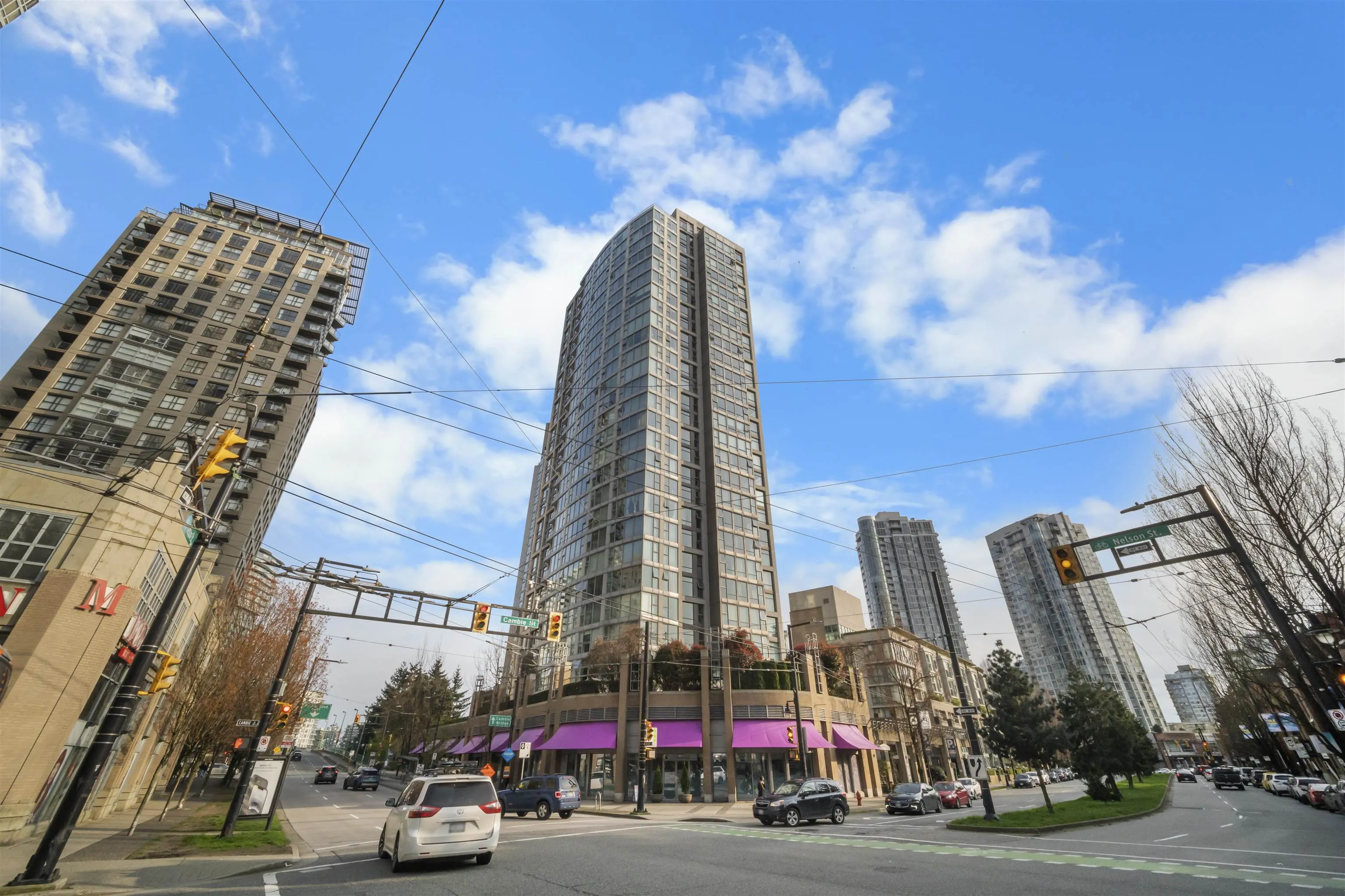 2906 1008 Cambie Street