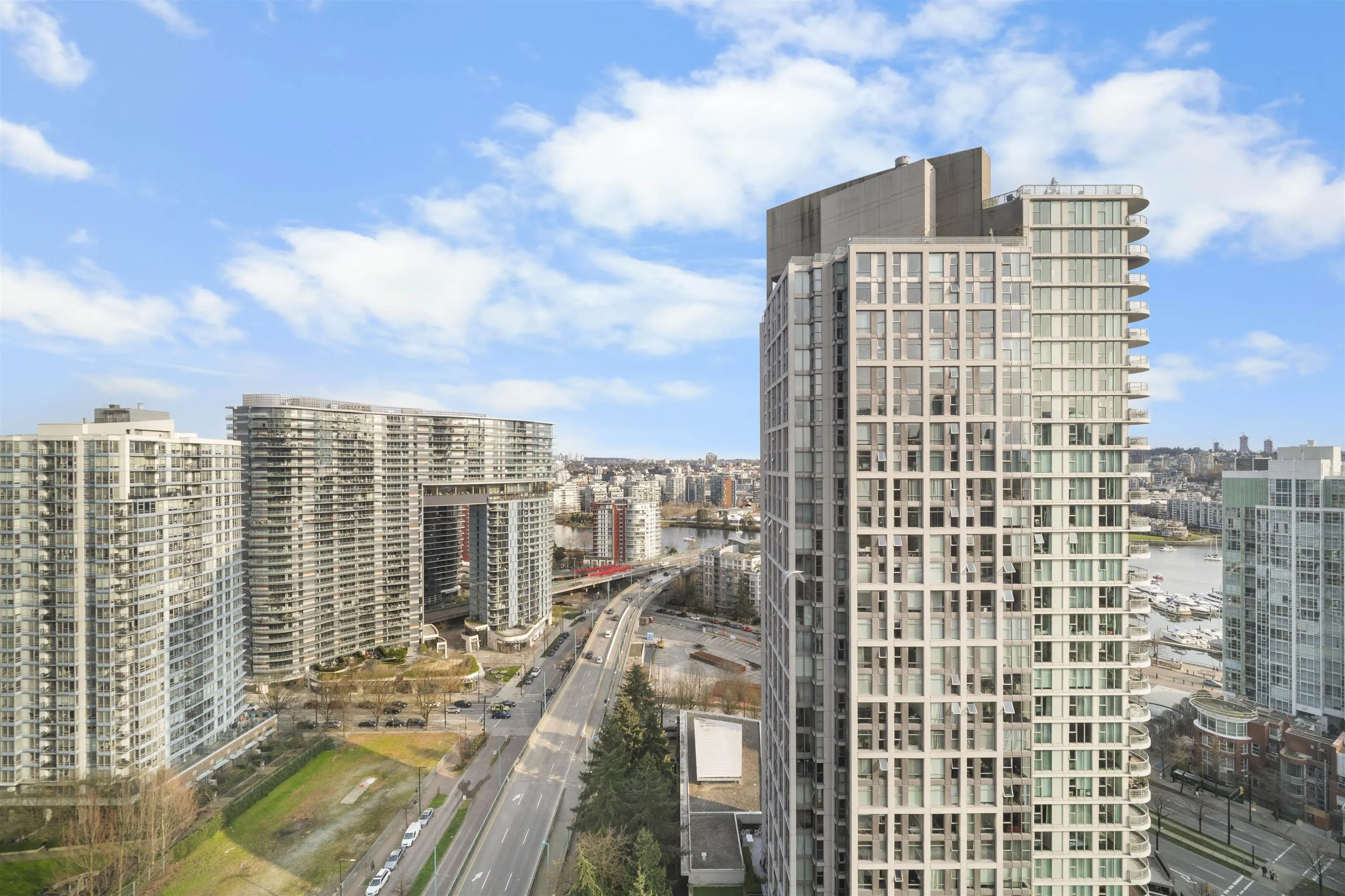 2906 1008 Cambie Street