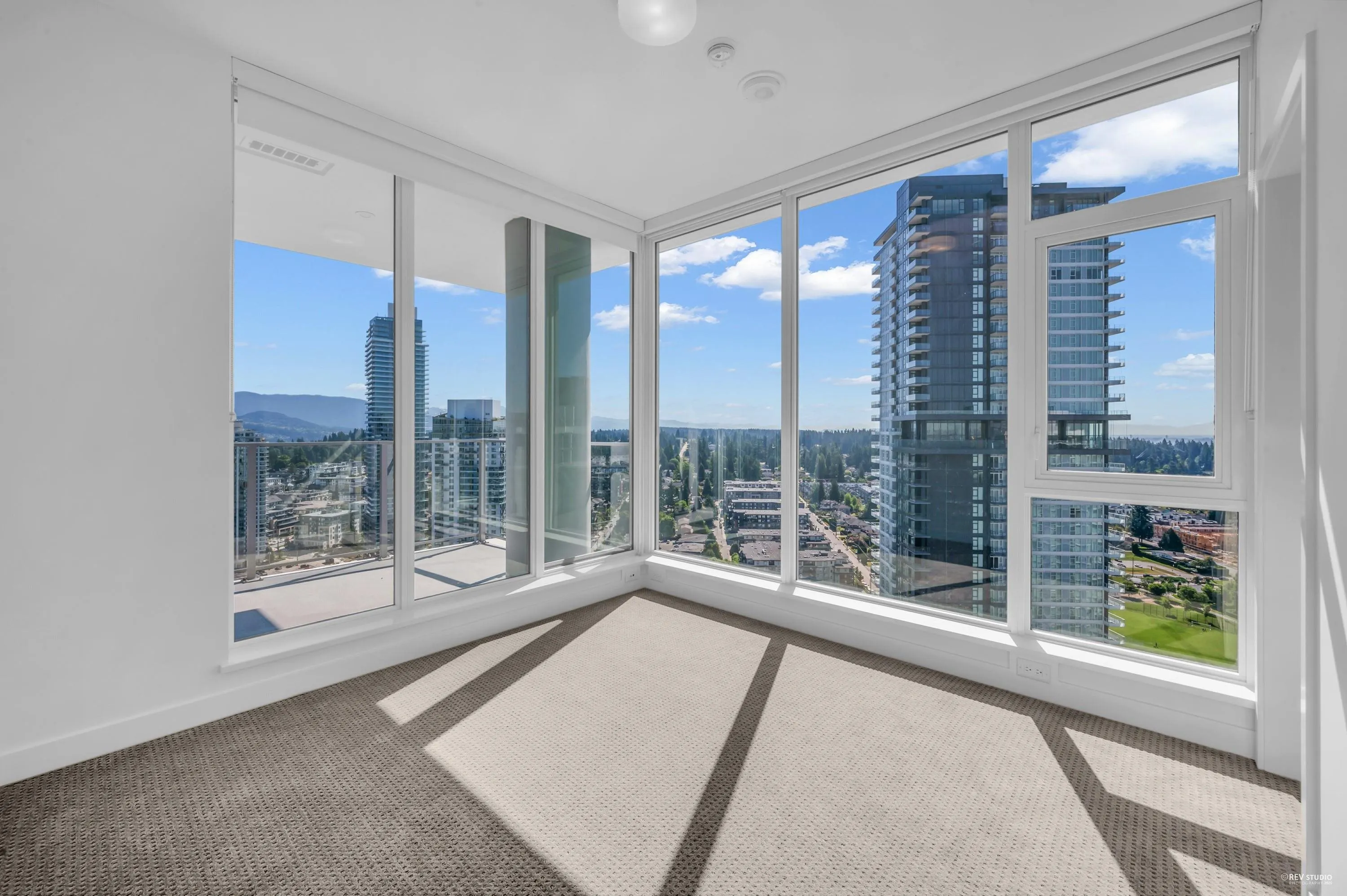 2903 518 Clarke Road