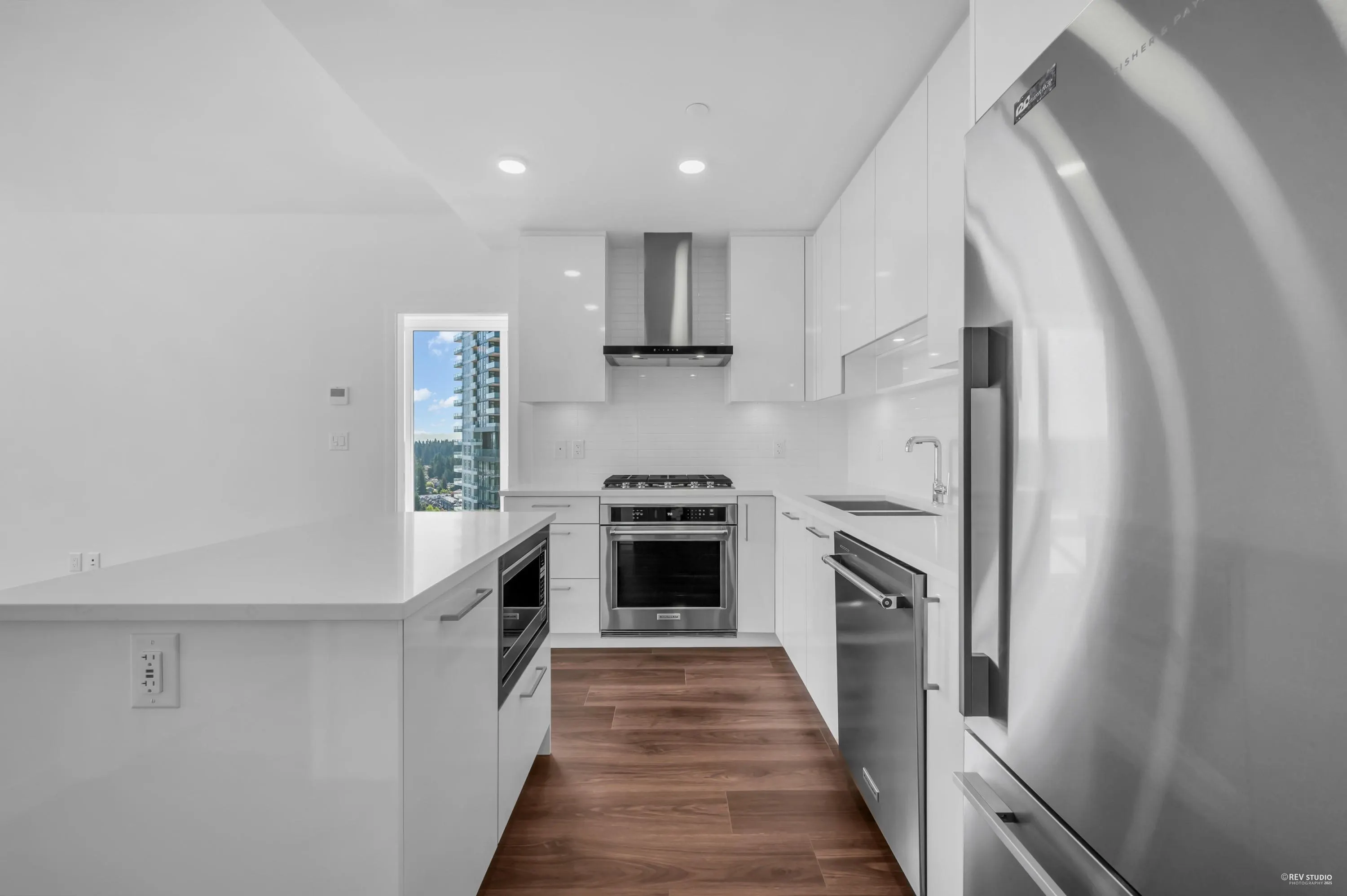 2903 518 Clarke Road