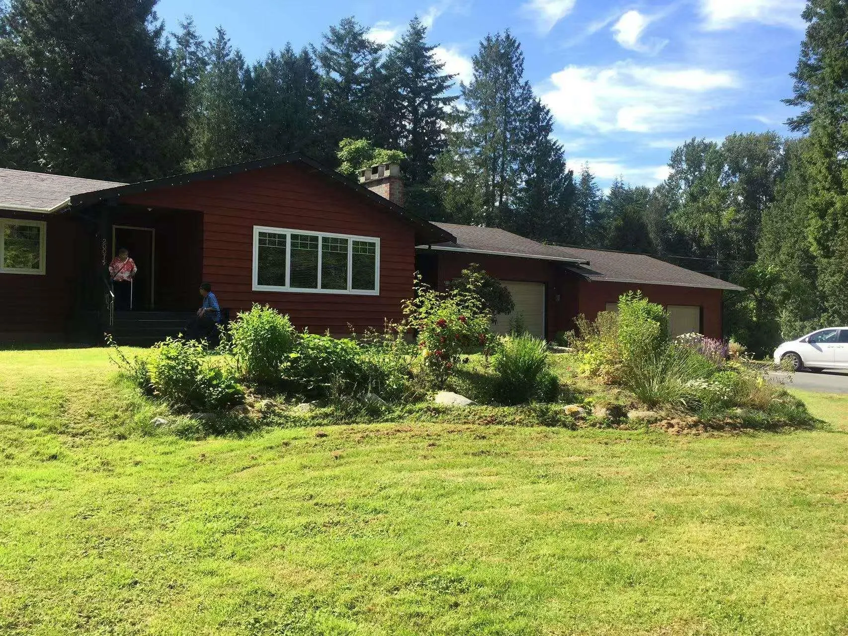 20075 Fernridge Crescent