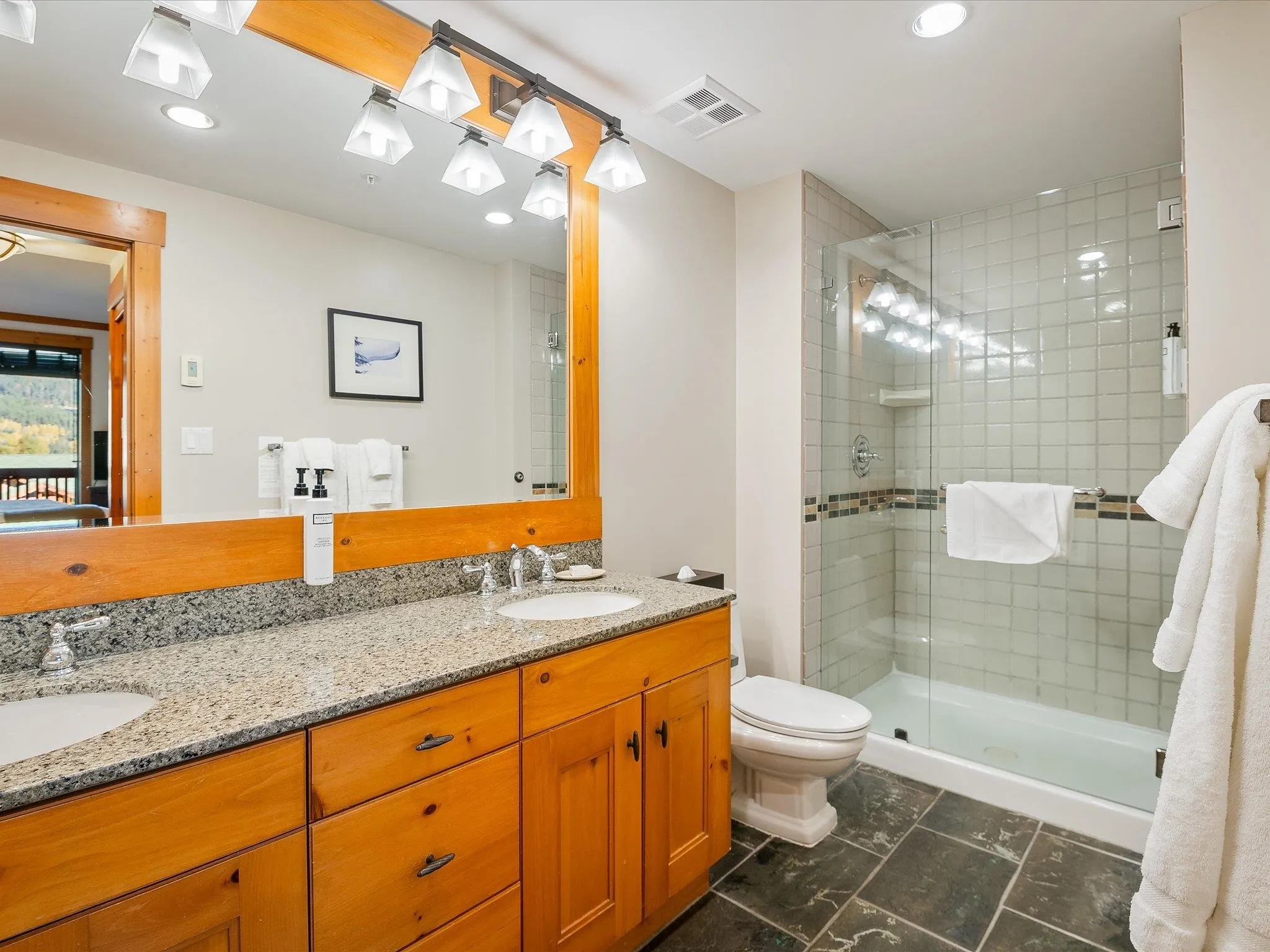 524 2202 Gondola Way
