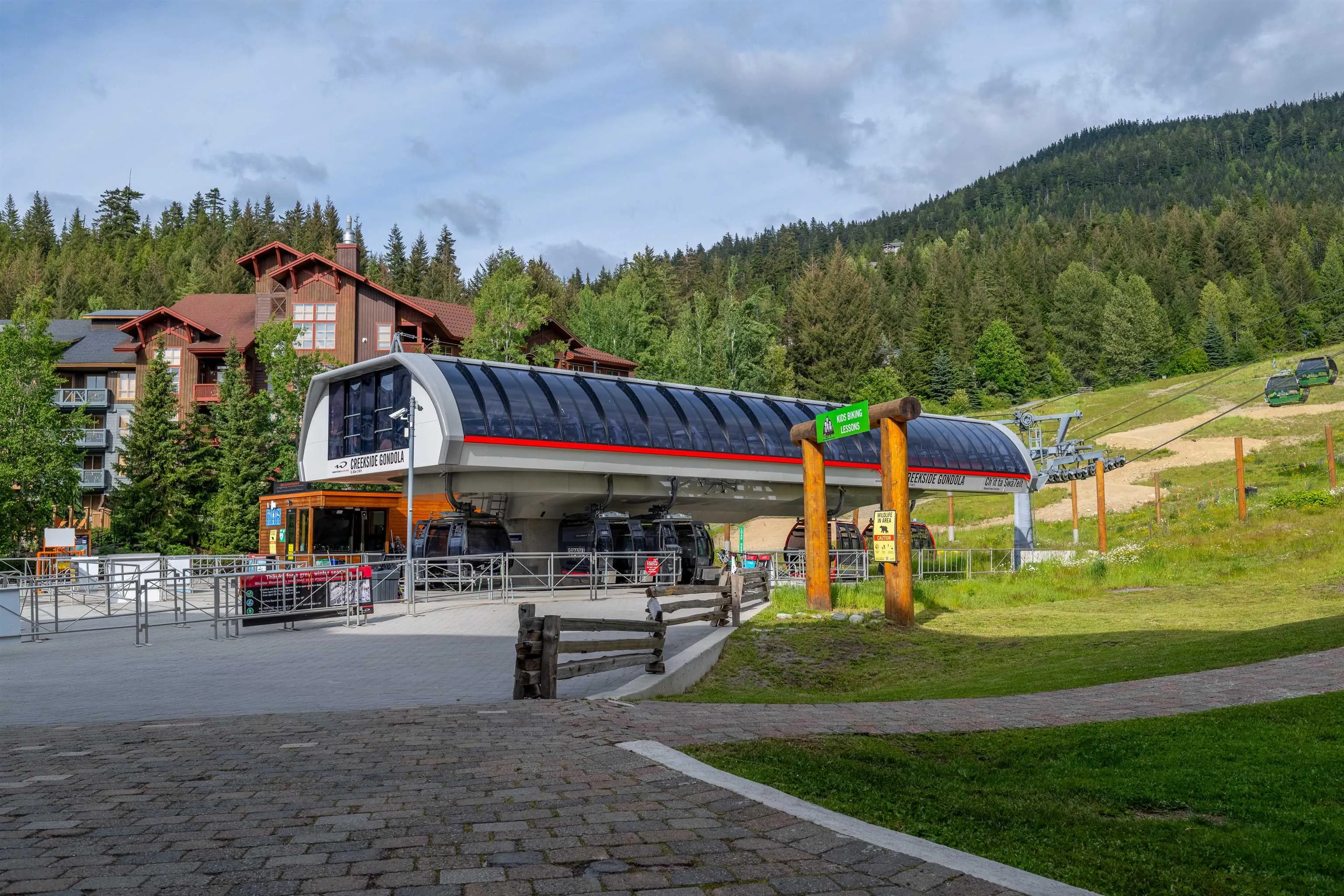 524 2202 Gondola Way