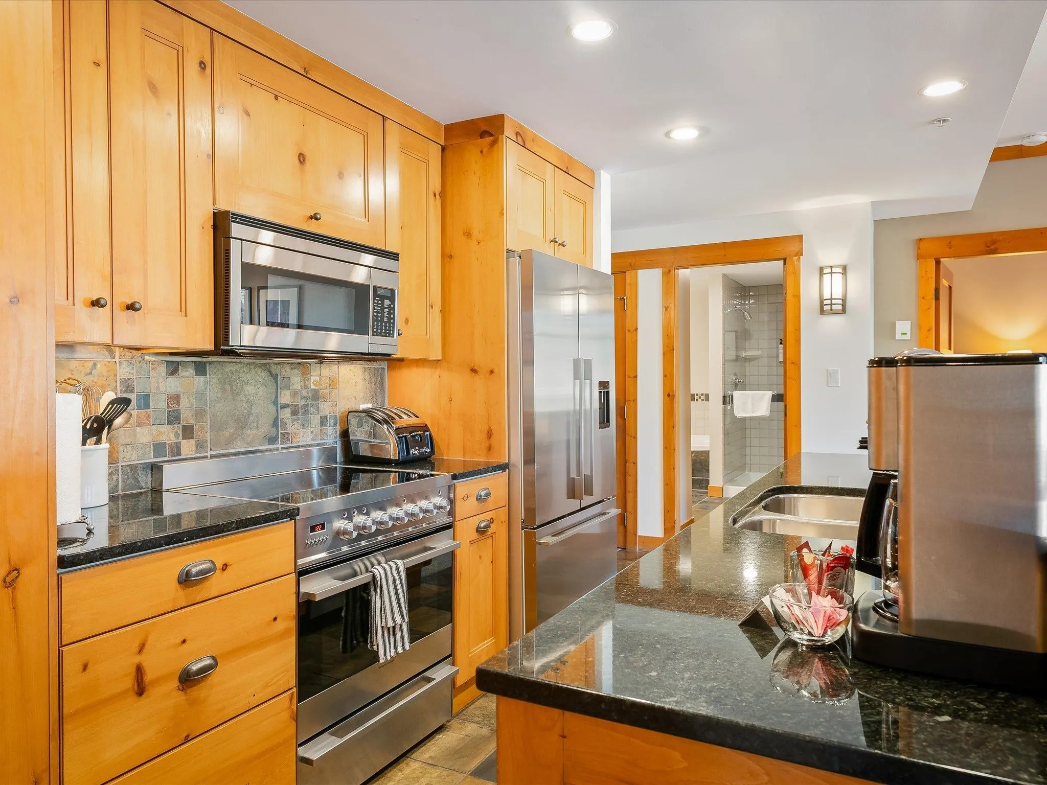 524 2202 Gondola Way