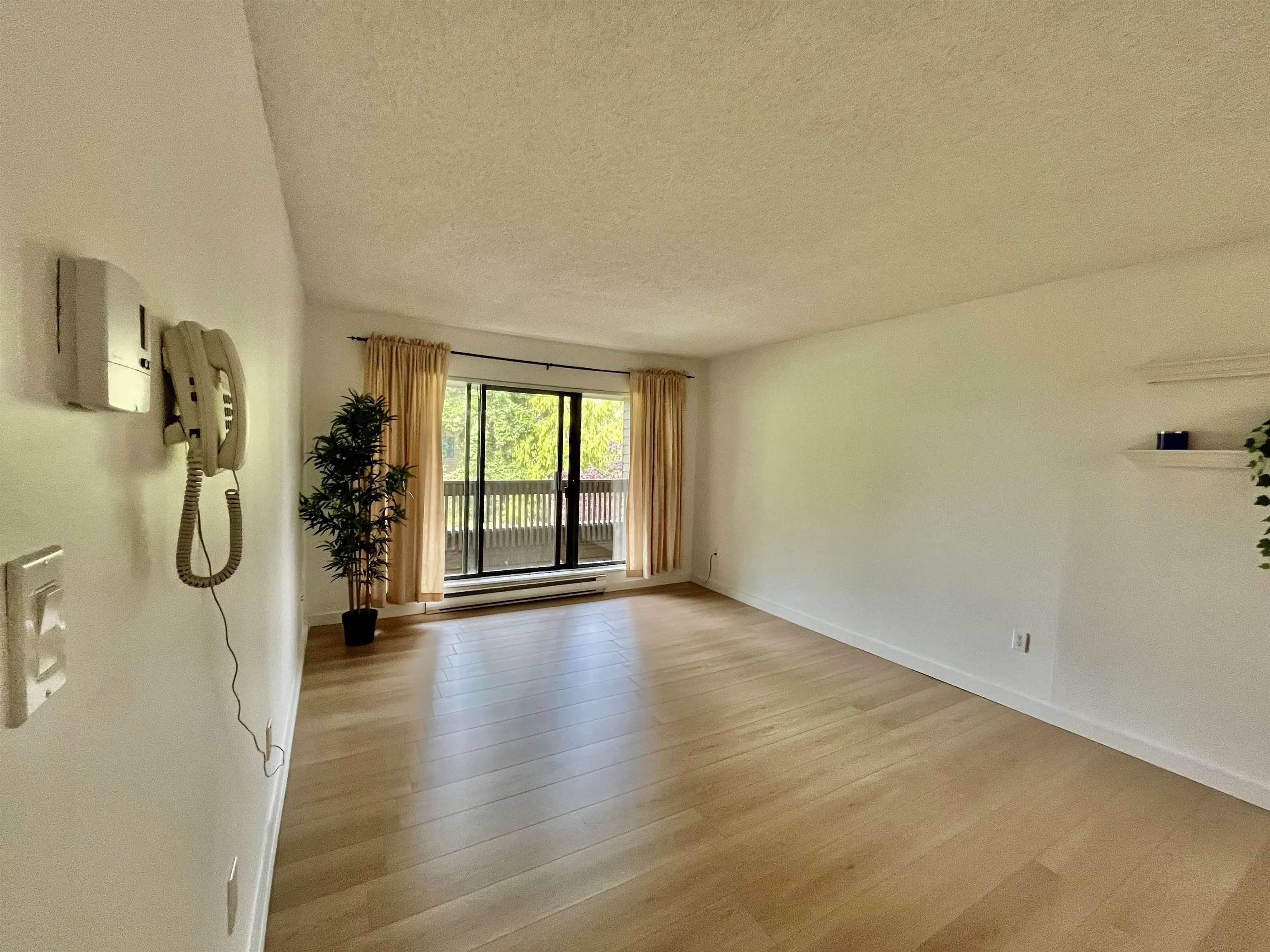 242 7471 Minoru Boulevard