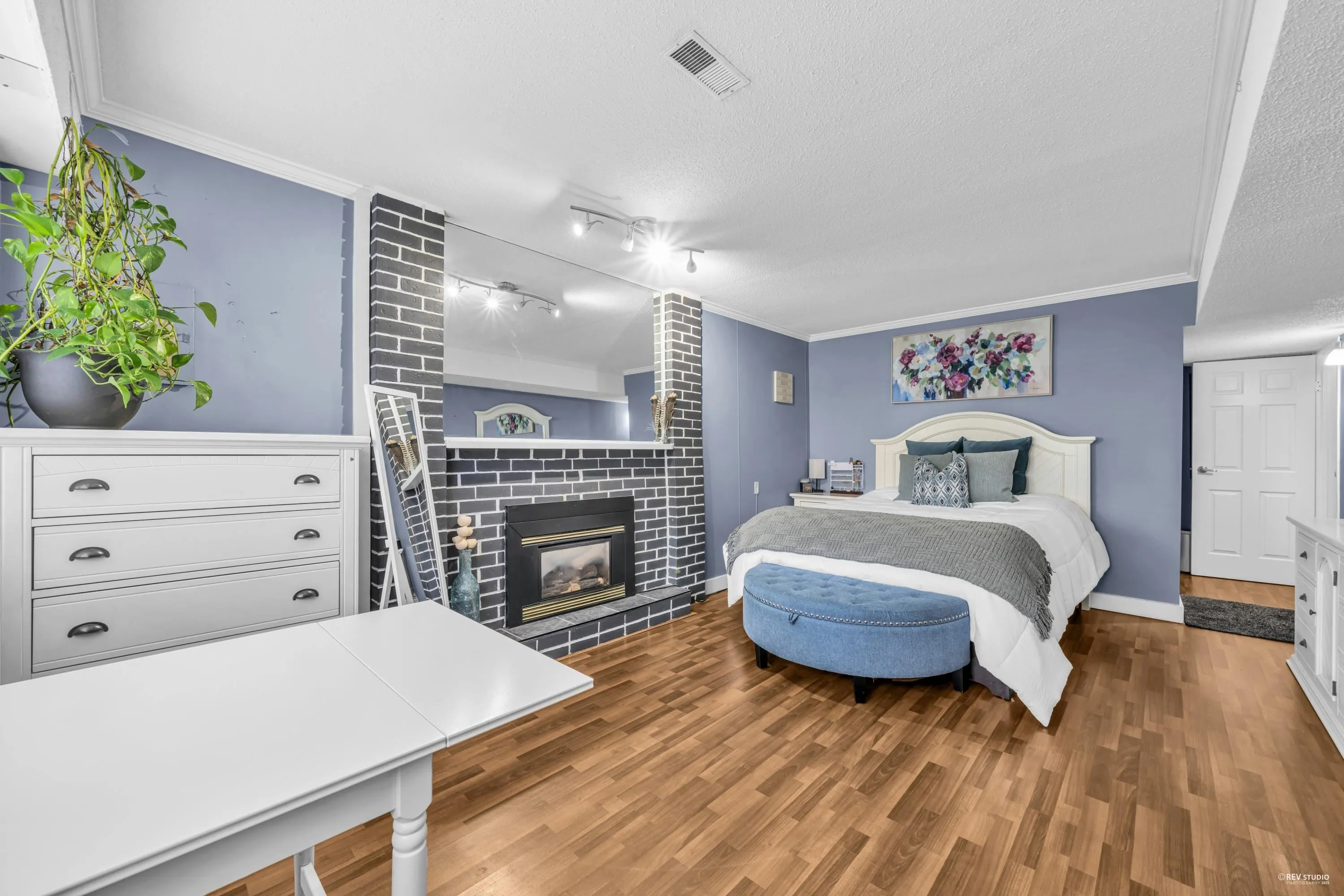 11022 Shelley Place