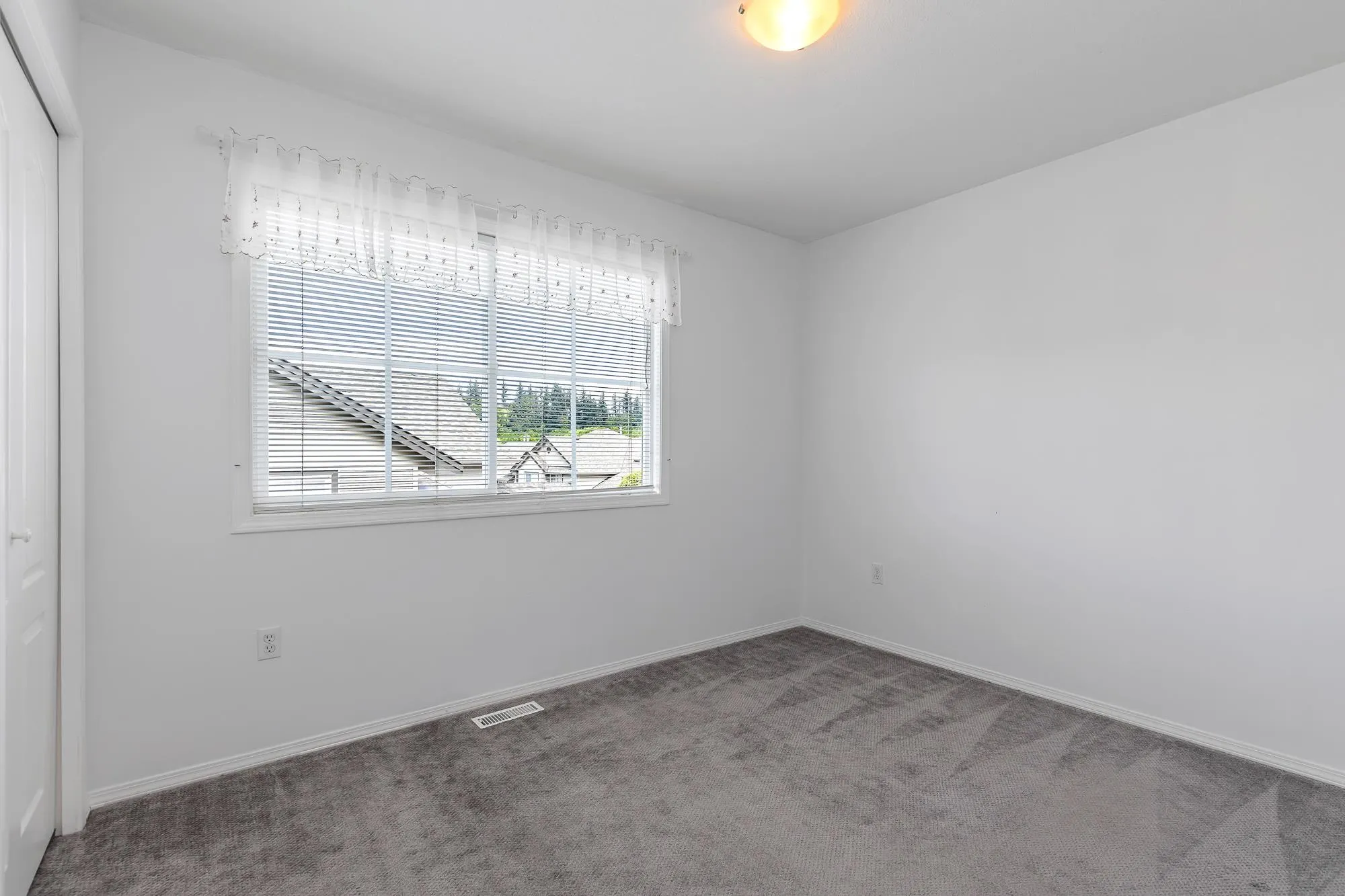50 46360 Valleyview Road
