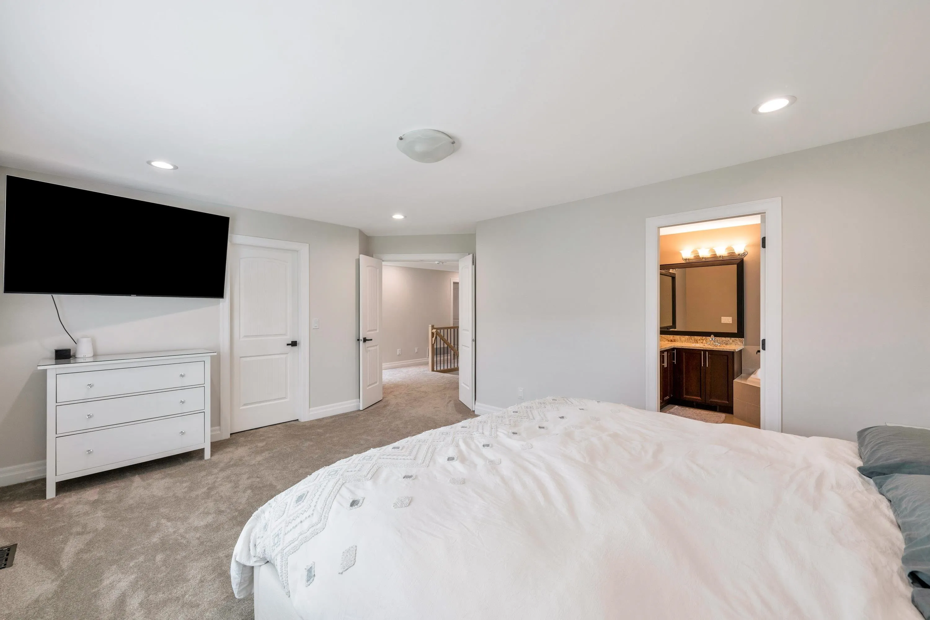 17910 70a Avenue