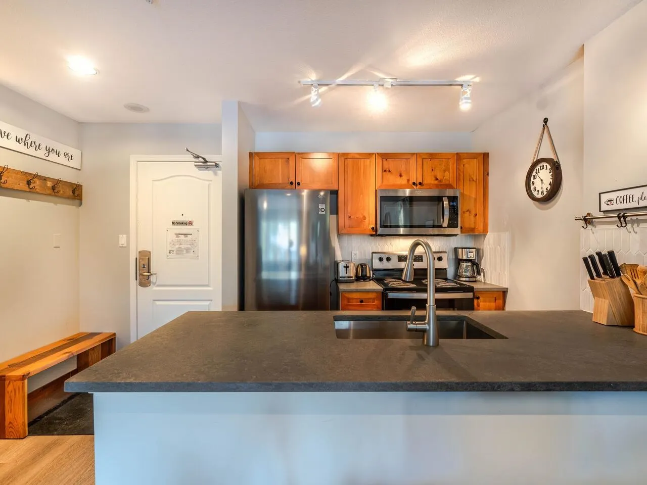 249 4314 Main Street