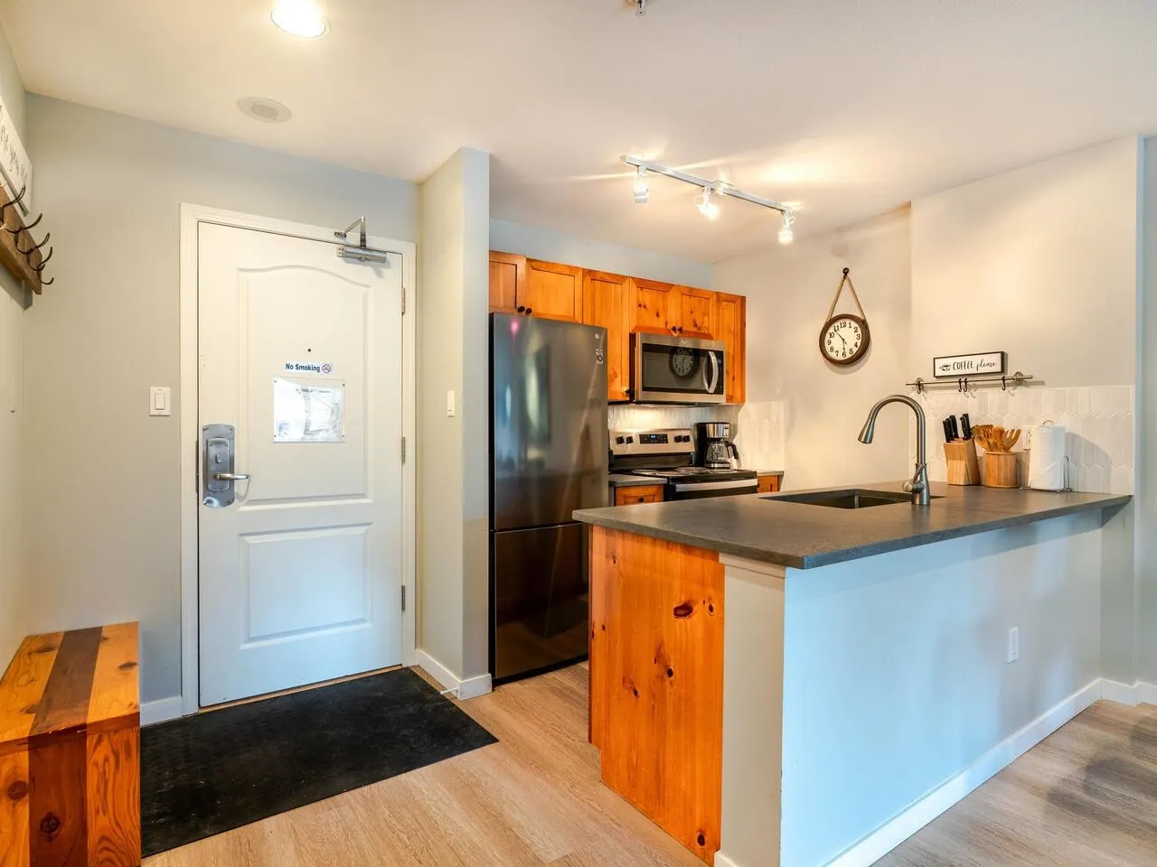 249 4314 Main Street