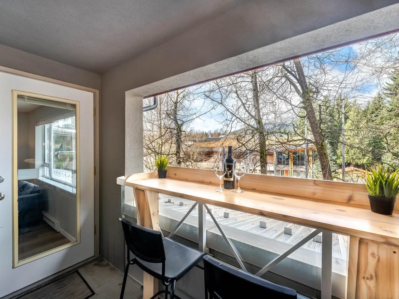 249 4314 Main Street