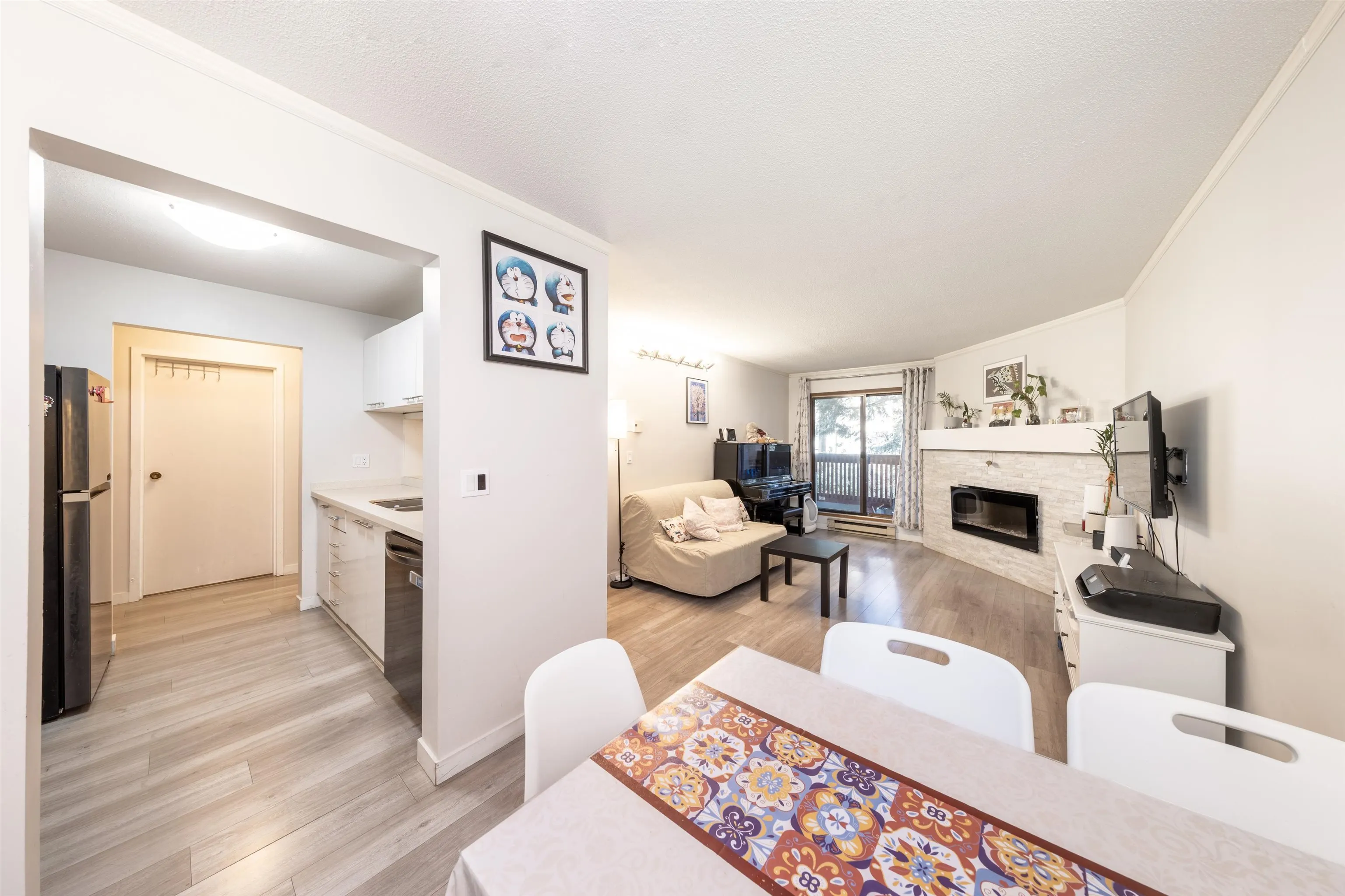 136 7651 Minoru Boulevard