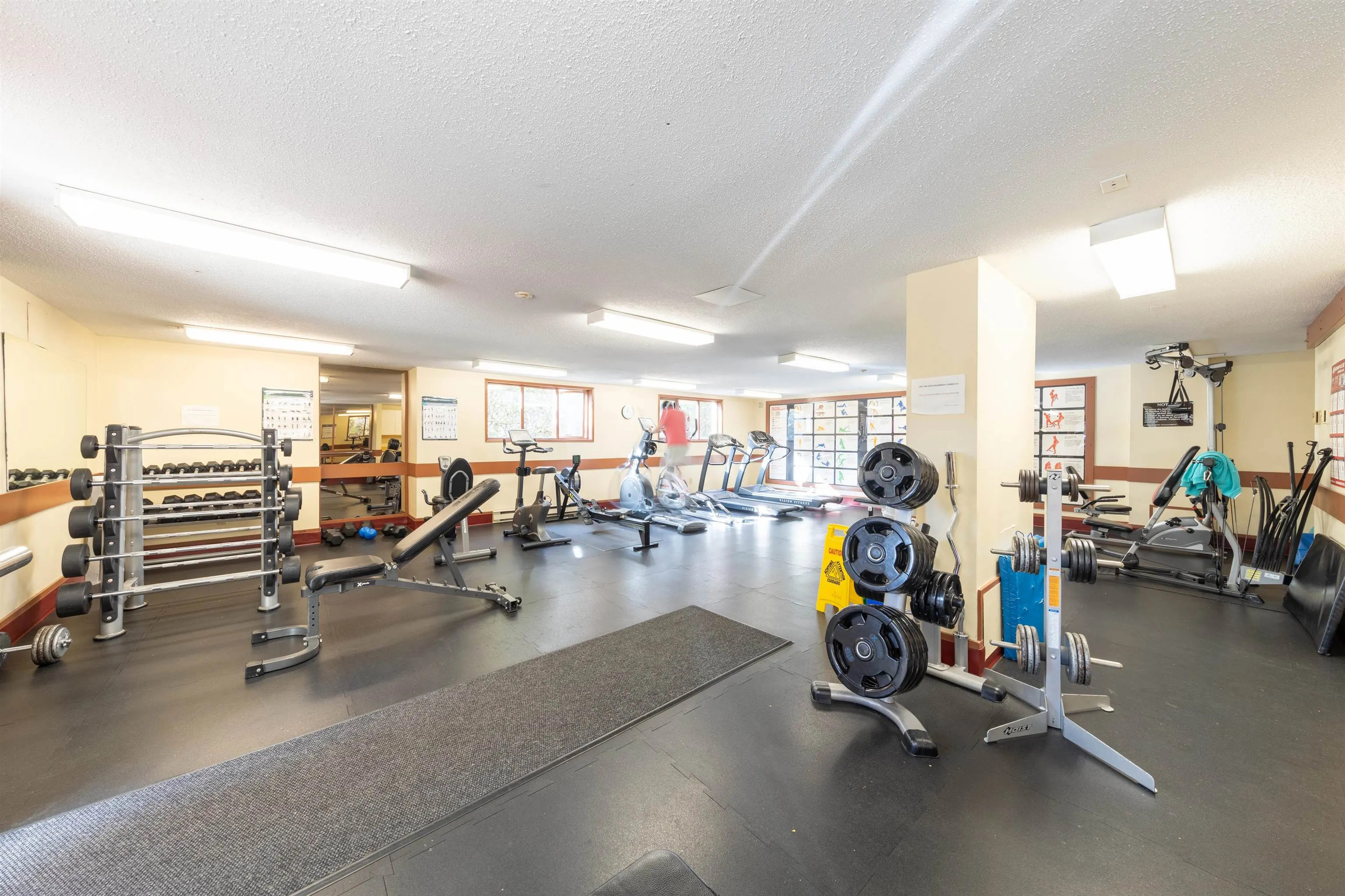 136 7651 Minoru Boulevard