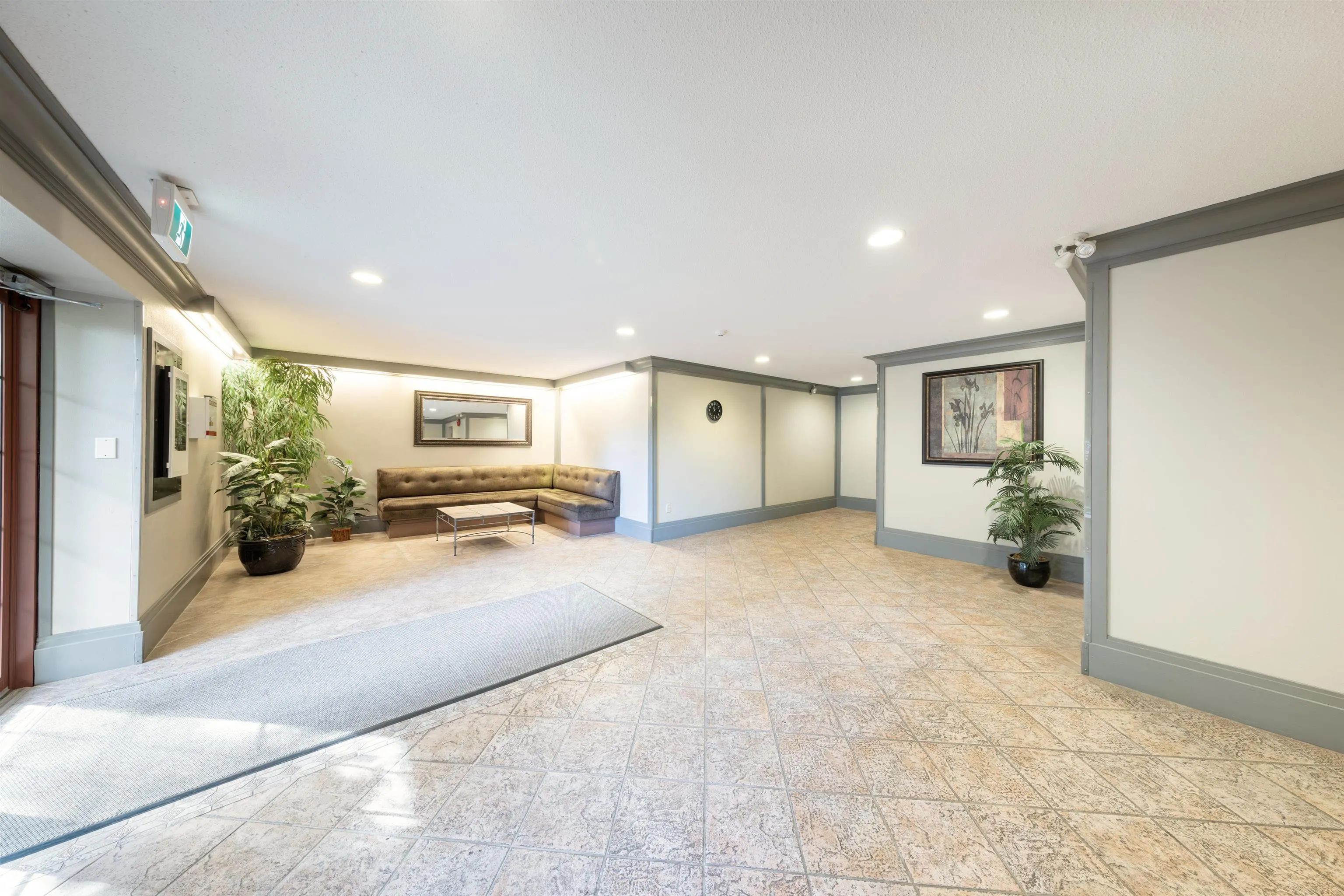 136 7651 Minoru Boulevard