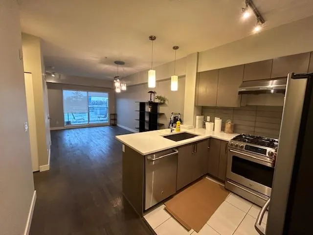 703 10033 River Drive