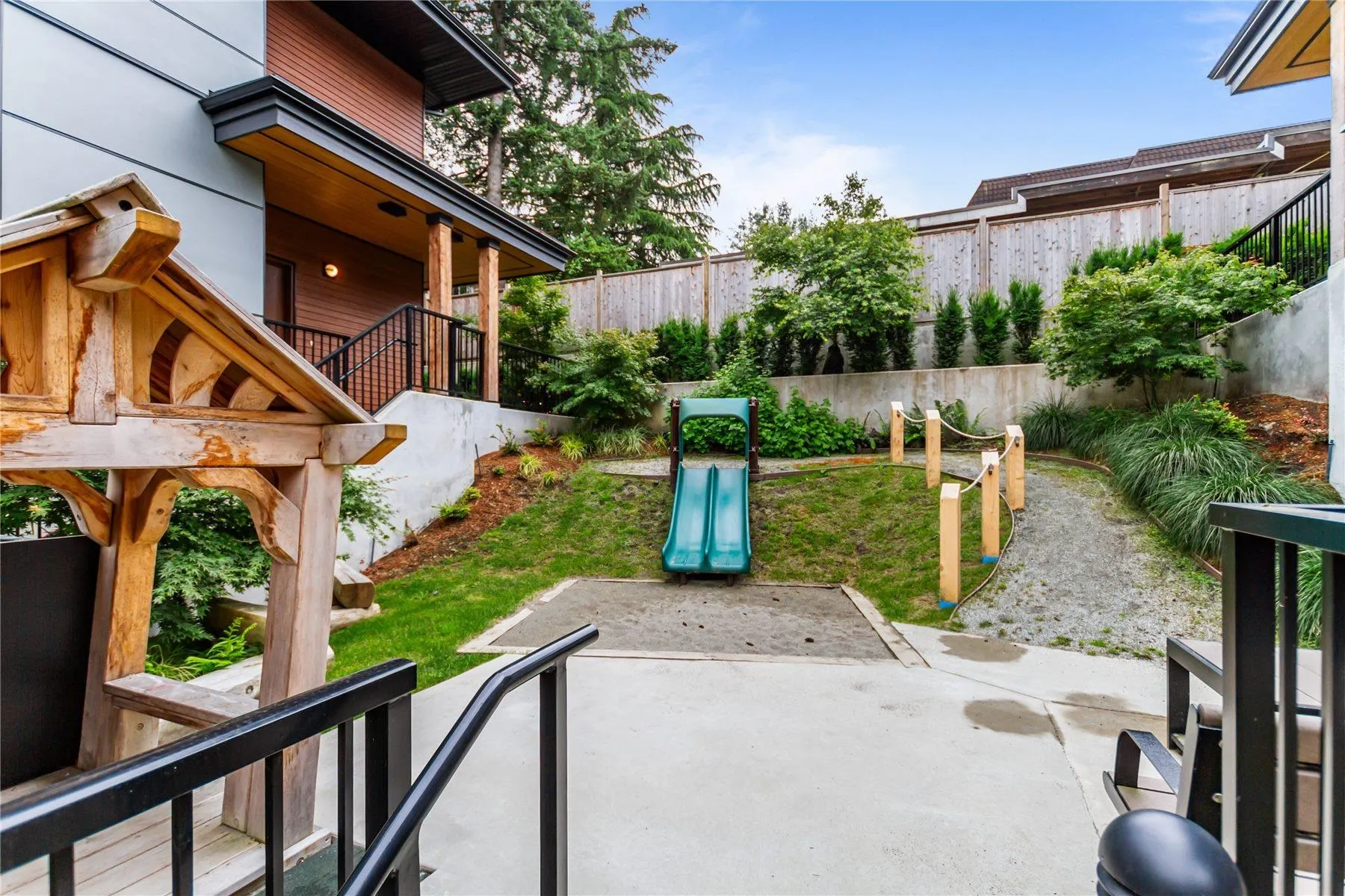 19 50 Seaview Drive