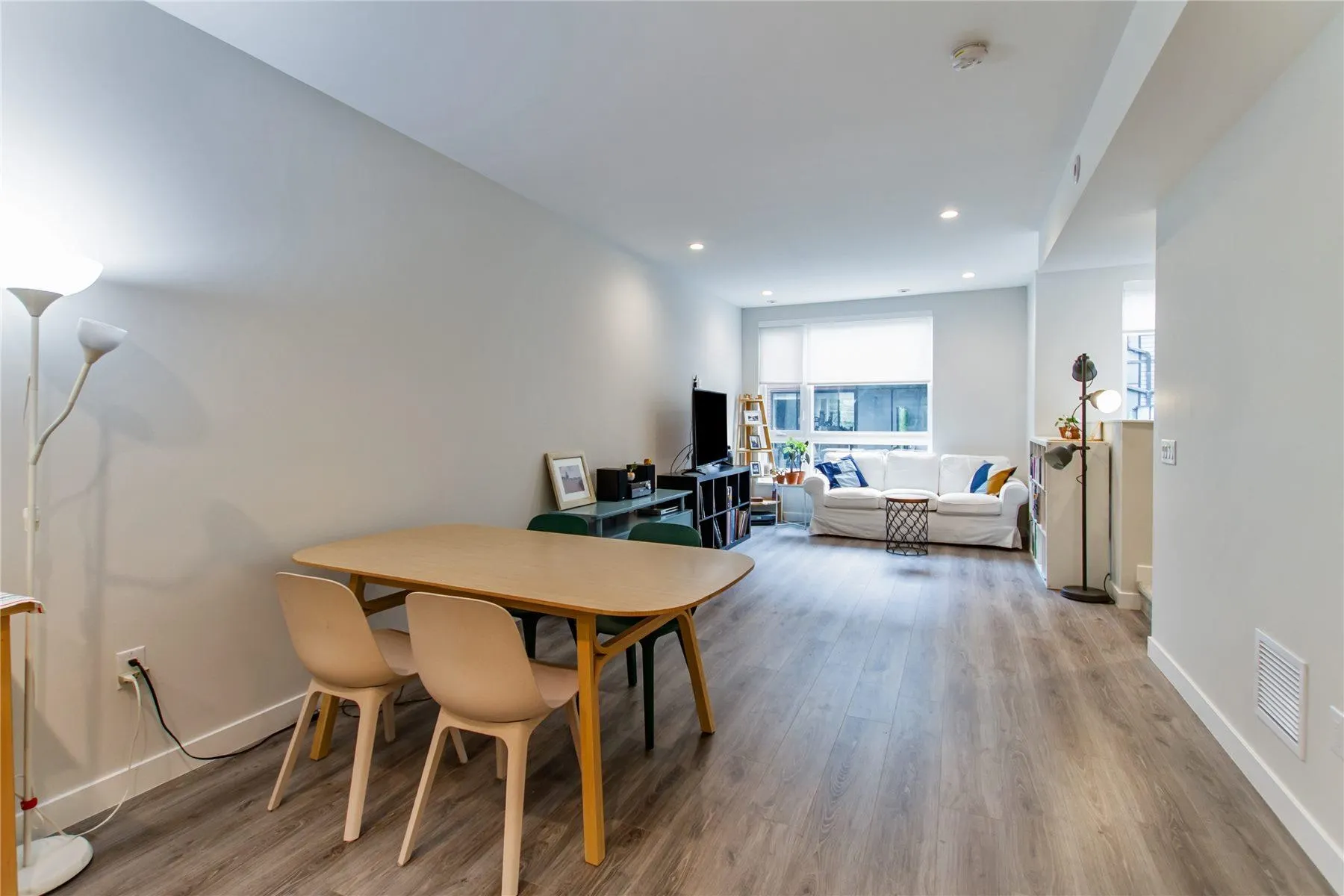 19 50 Seaview Drive