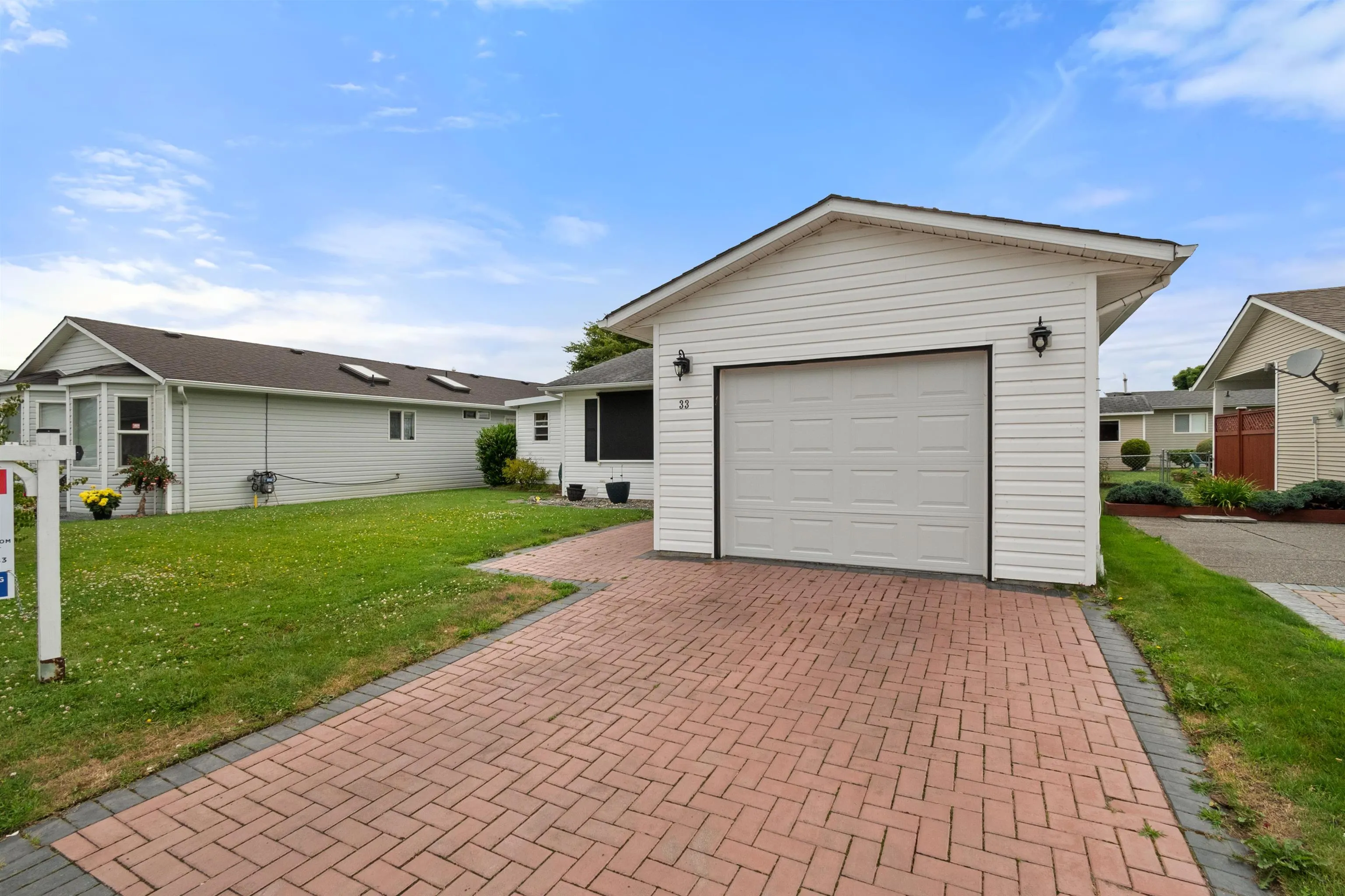 33 45918 Knight Road